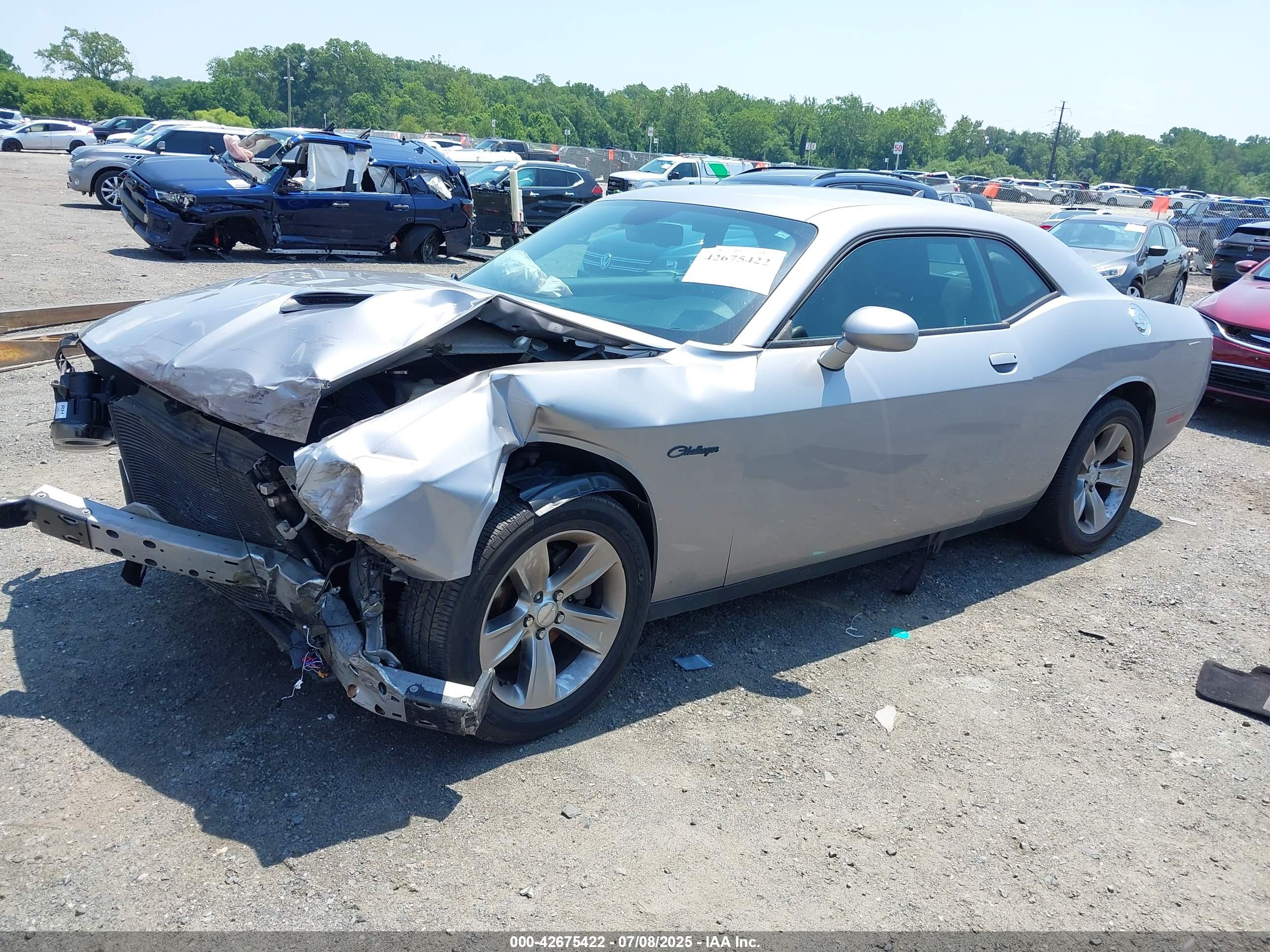 DODGE CHALLENGER image 2
