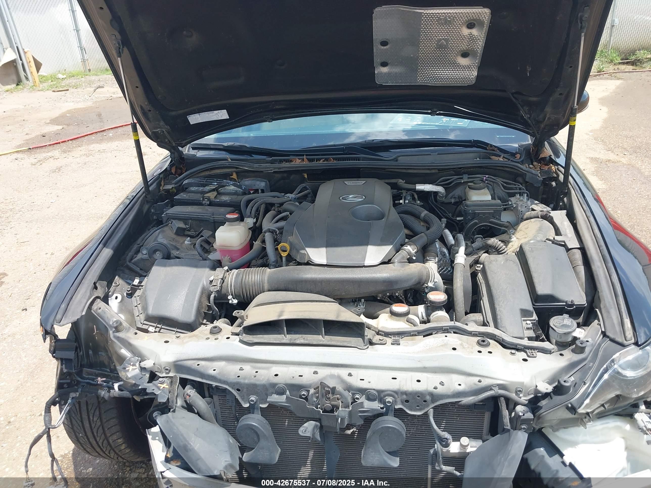 LEXUS IS image 10
