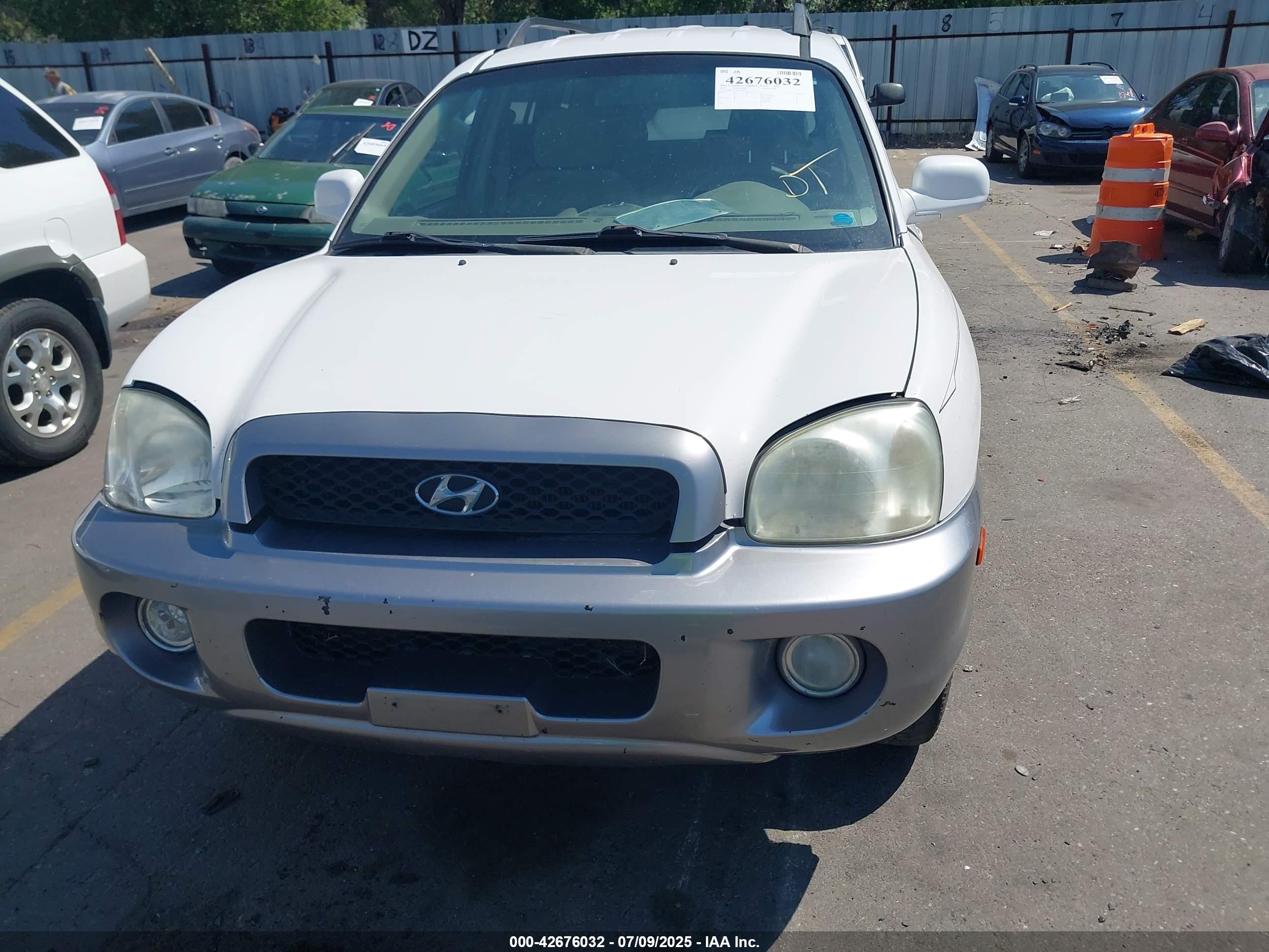 HYUNDAI SANTA image 6