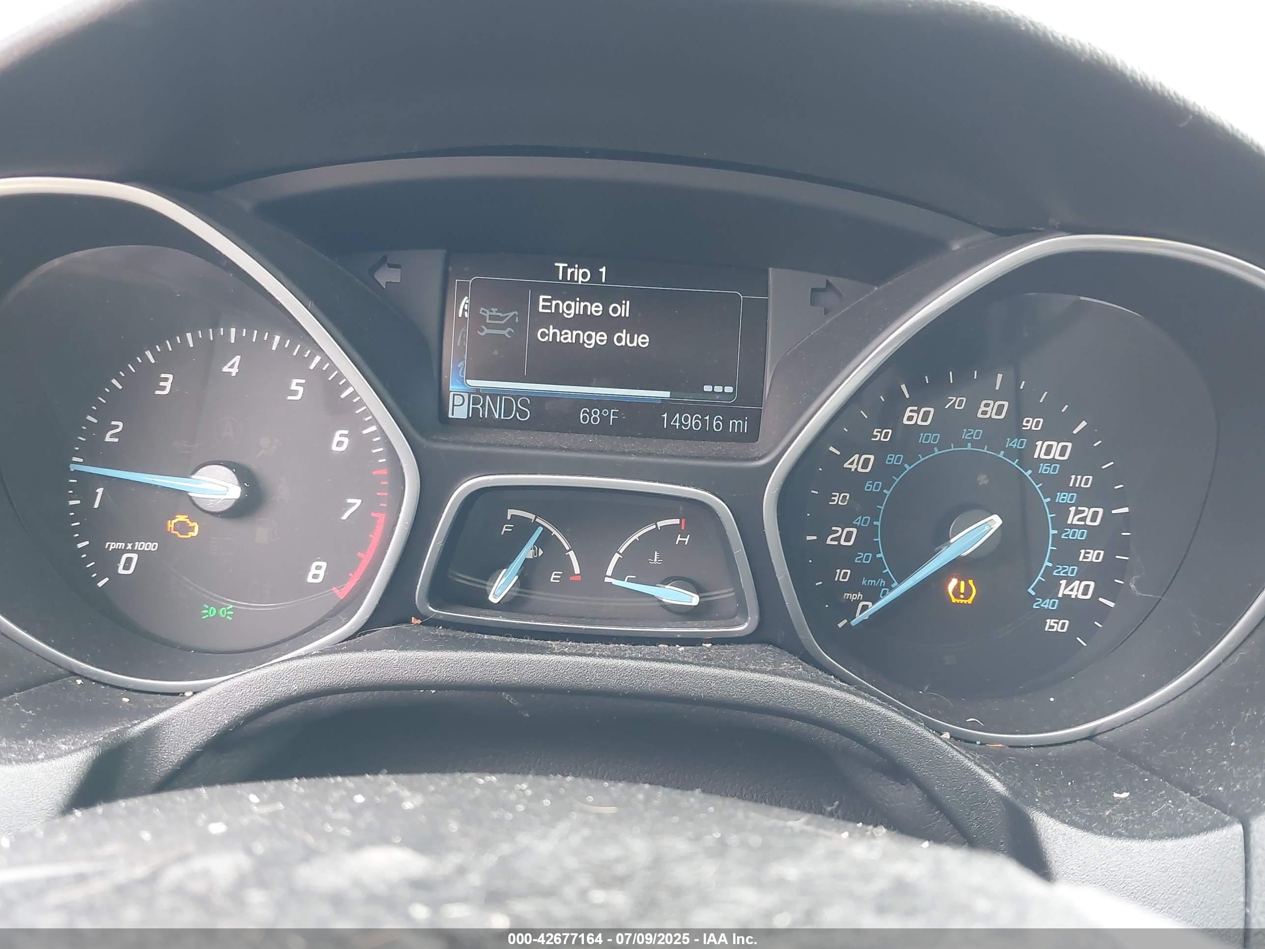 FORD FOCUS image 7