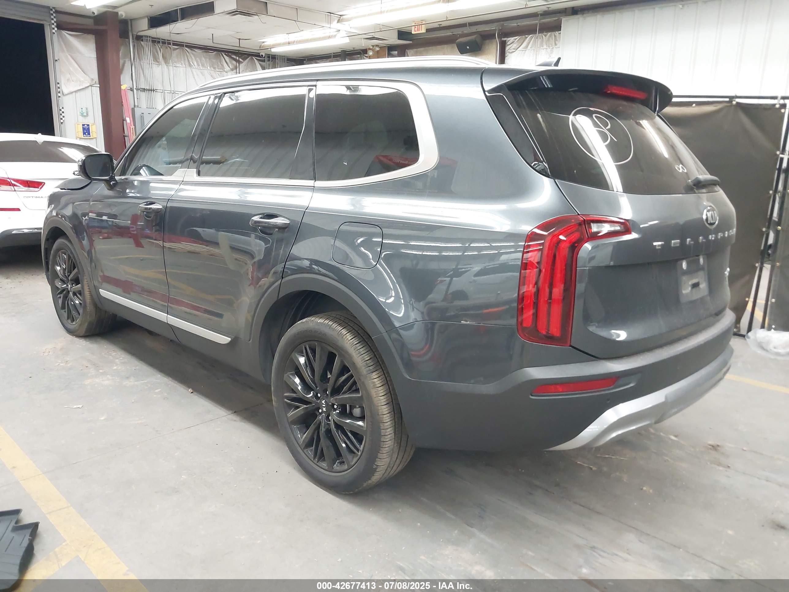 KIA TELLURIDE image 3