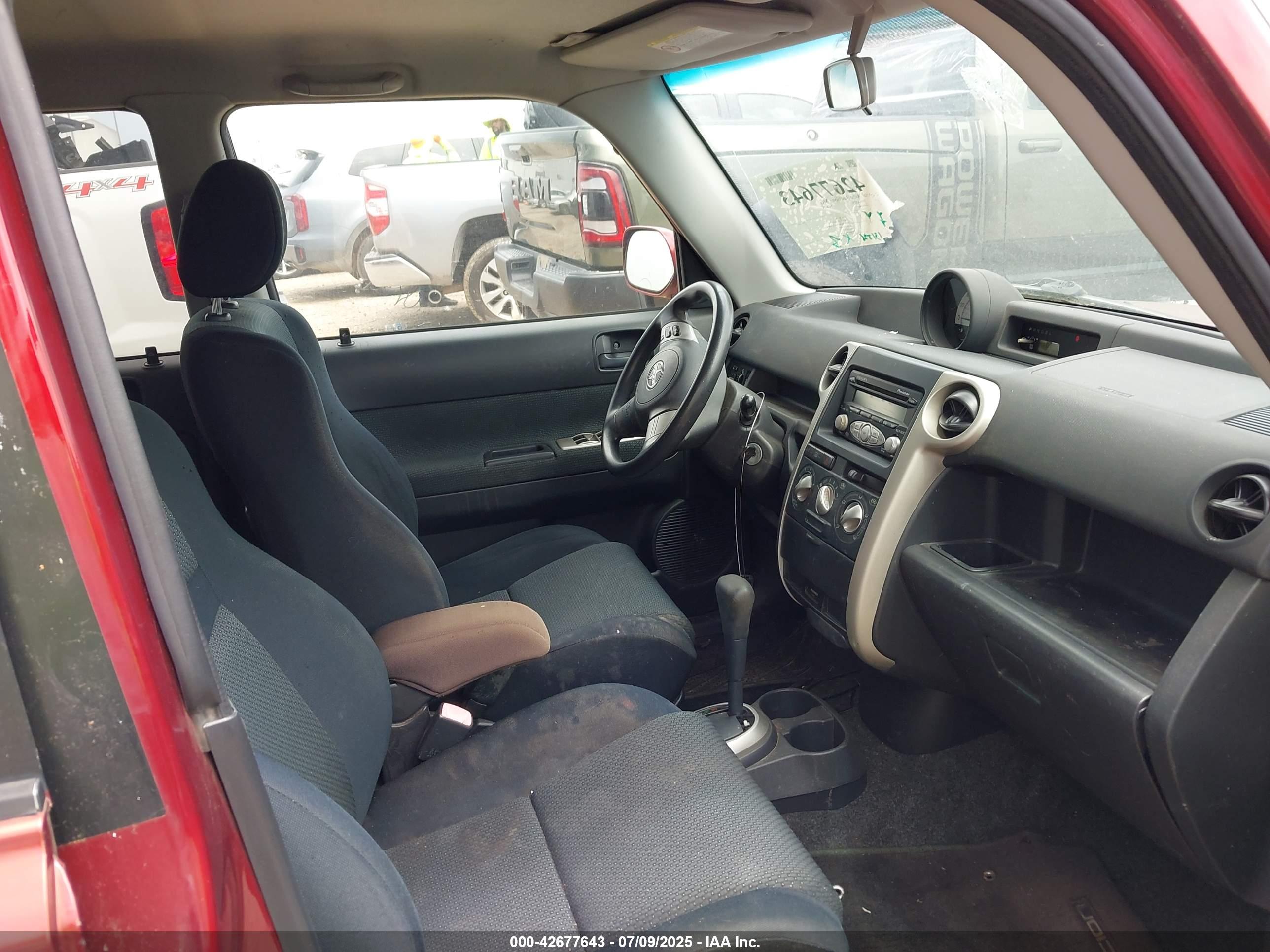 SCION XB image 5