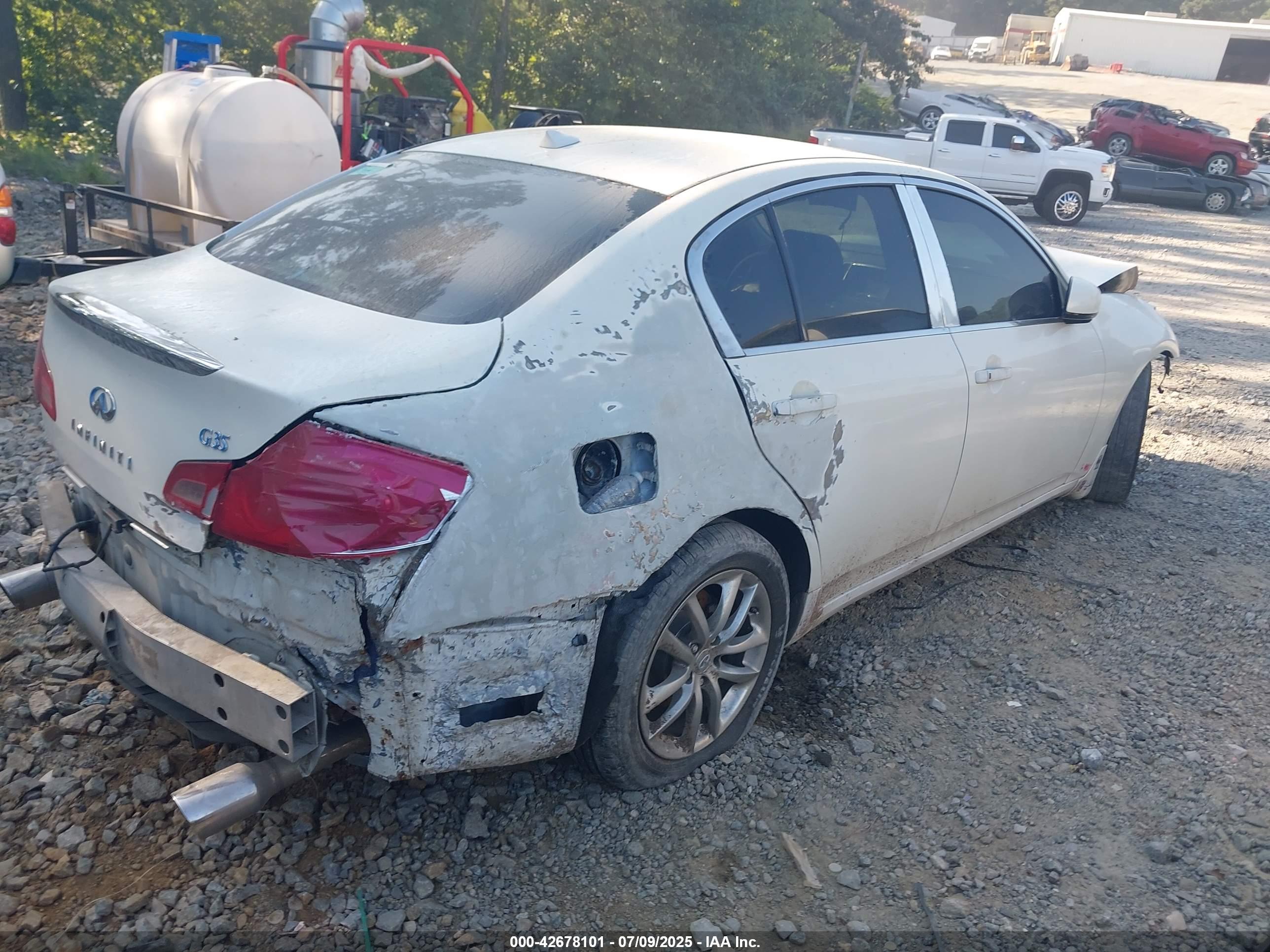 INFINITI G35 image 4