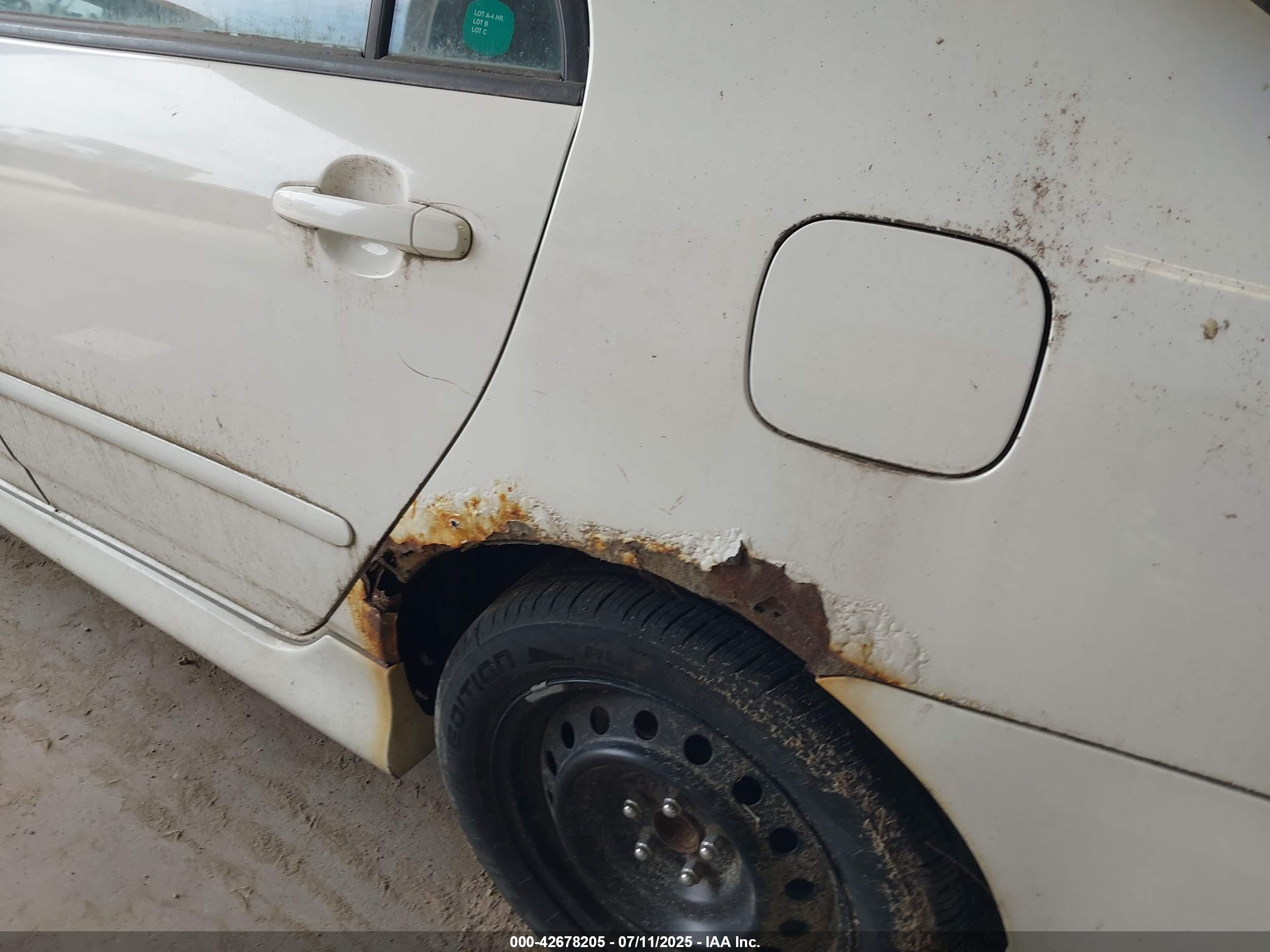 TOYOTA COROLLA image 6