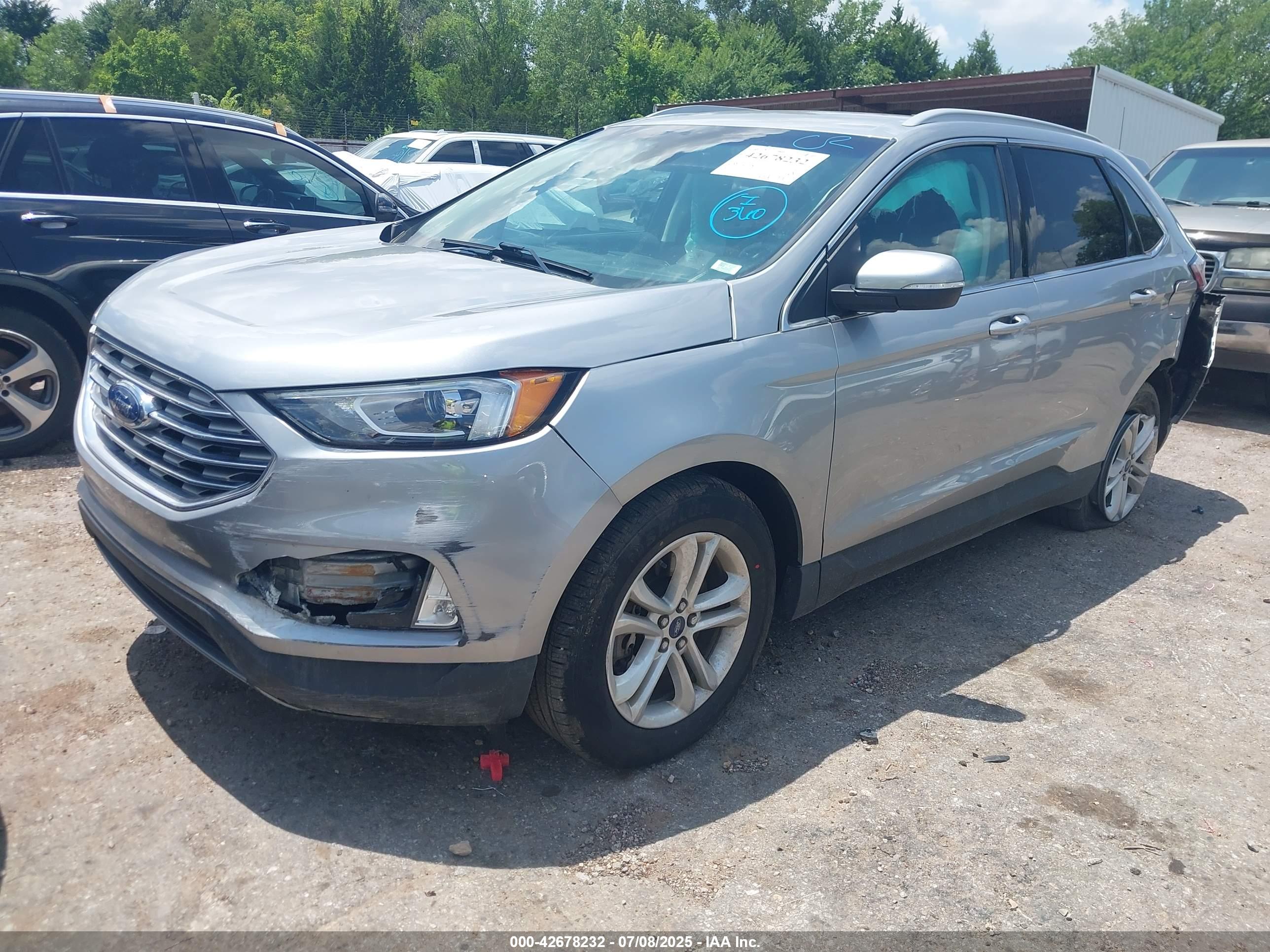 FORD EDGE image 2
