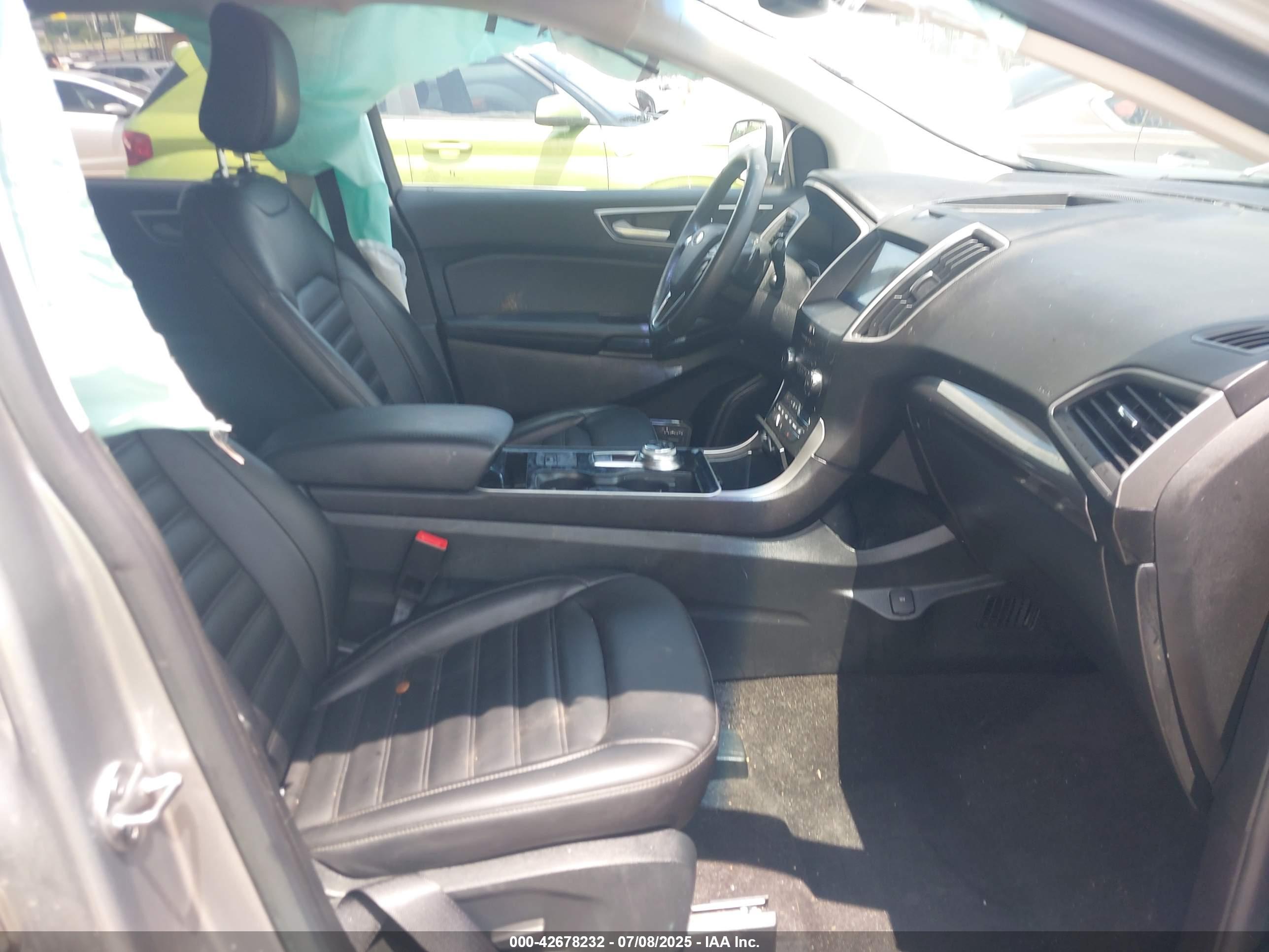 FORD EDGE image 5
