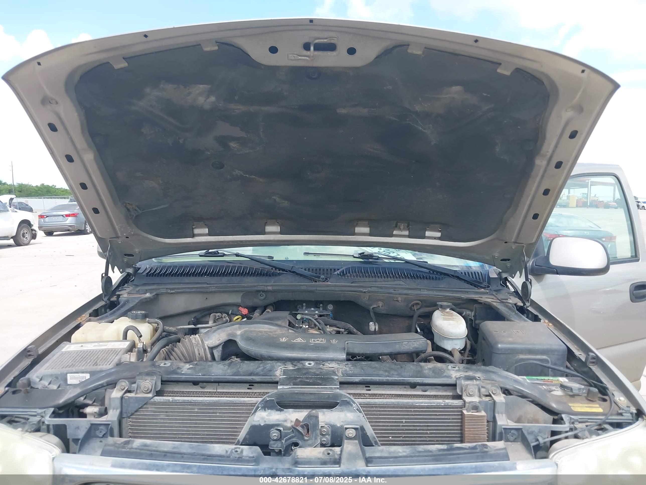 GMC YUKON image 10