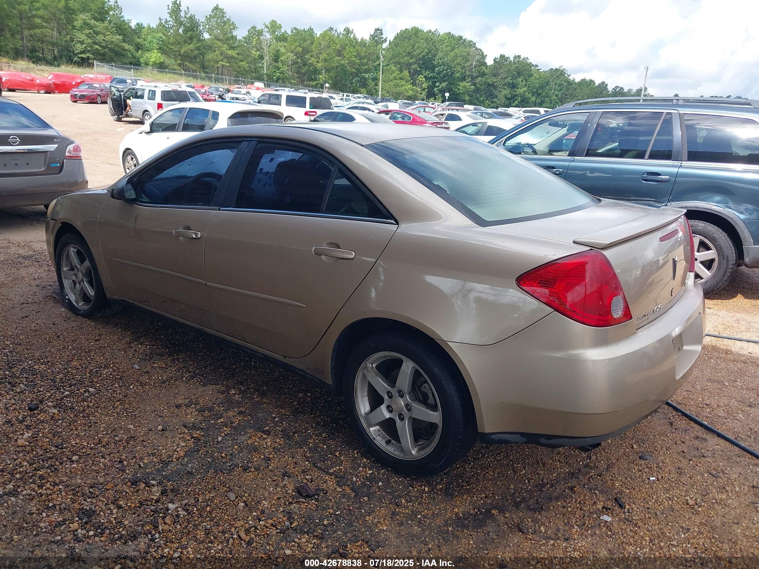 PONTIAC G6 image 3