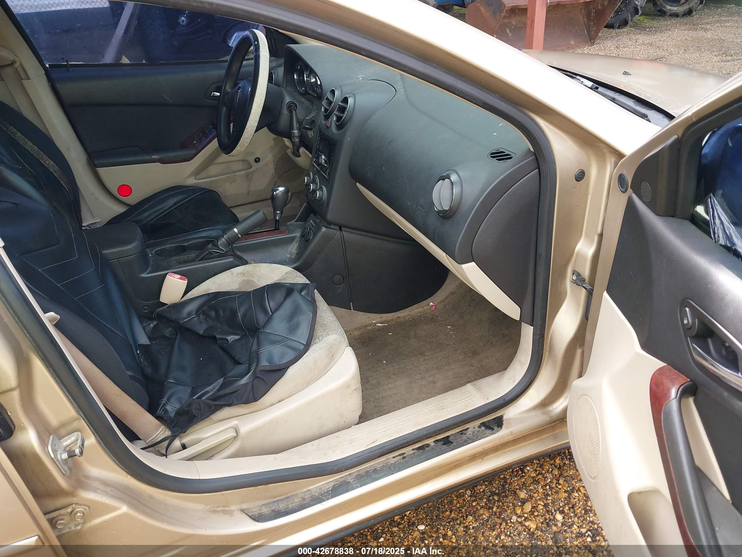 PONTIAC G6 image 5
