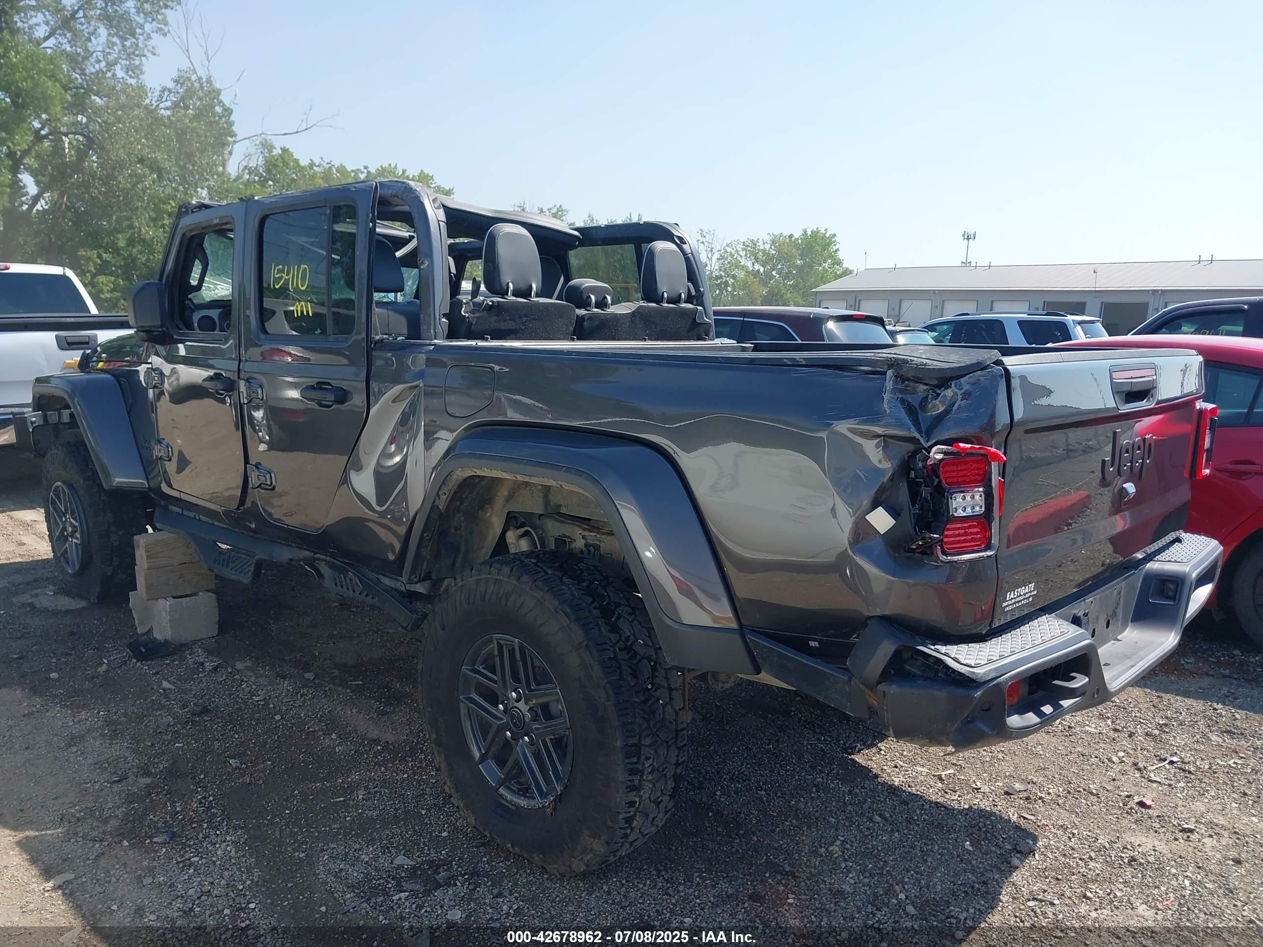 JEEP GLADIATOR image 3