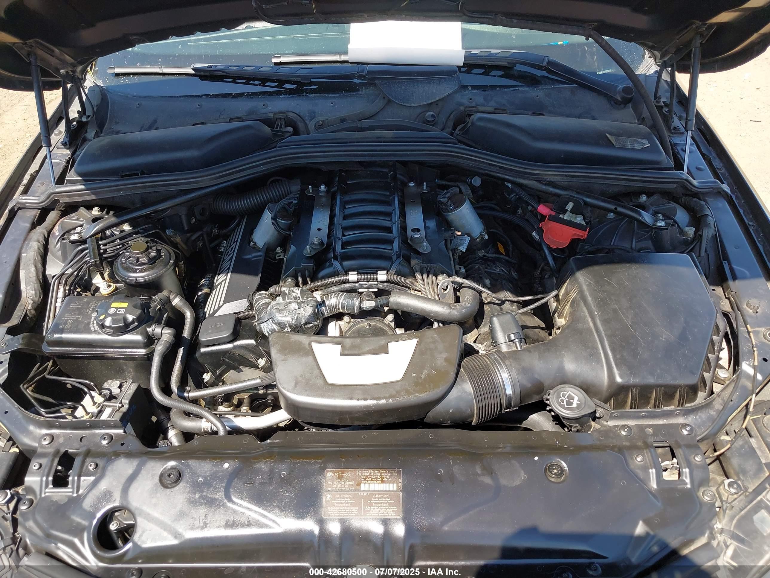 BMW 550I image 10