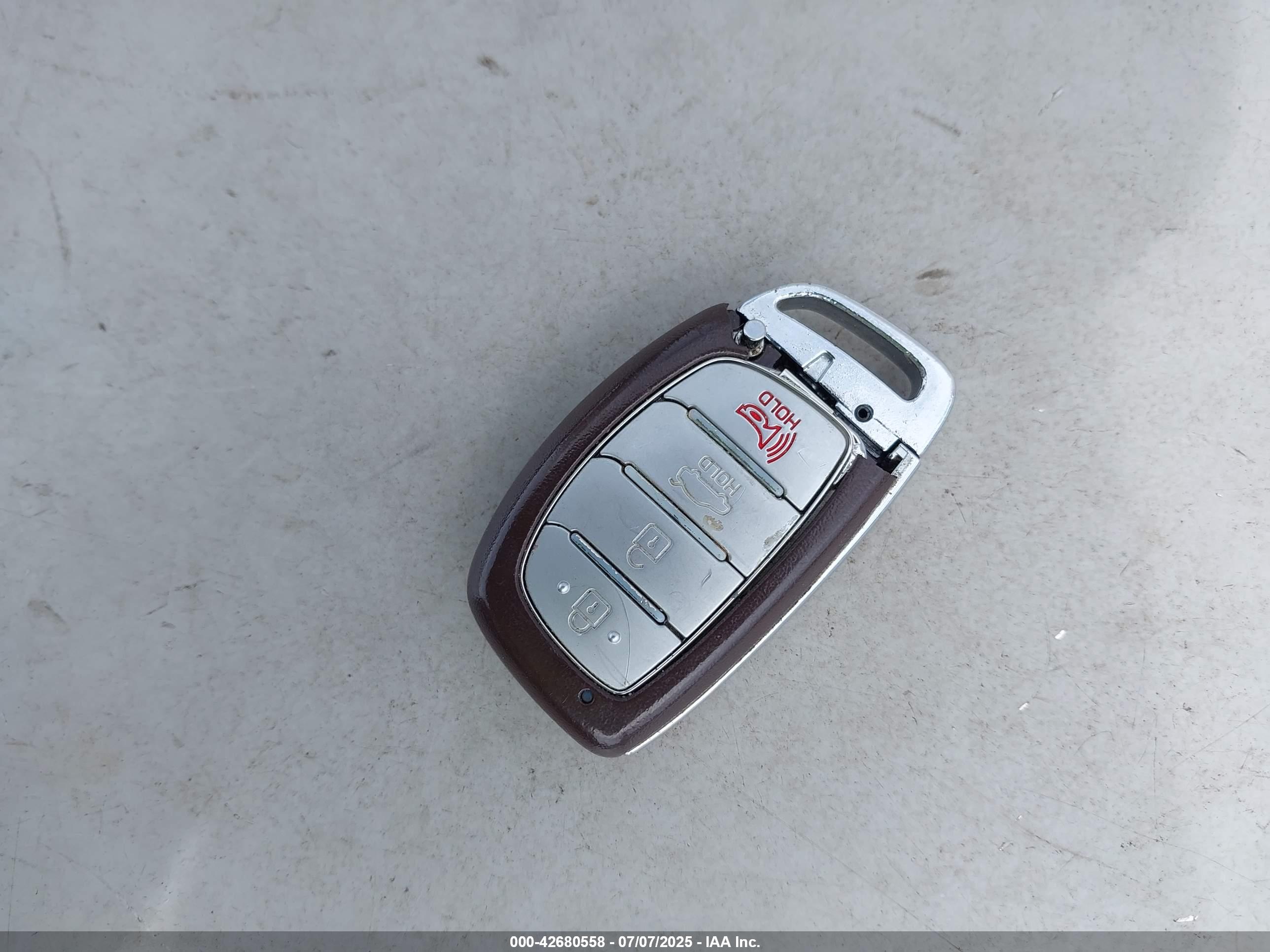 HYUNDAI SONATA image 11