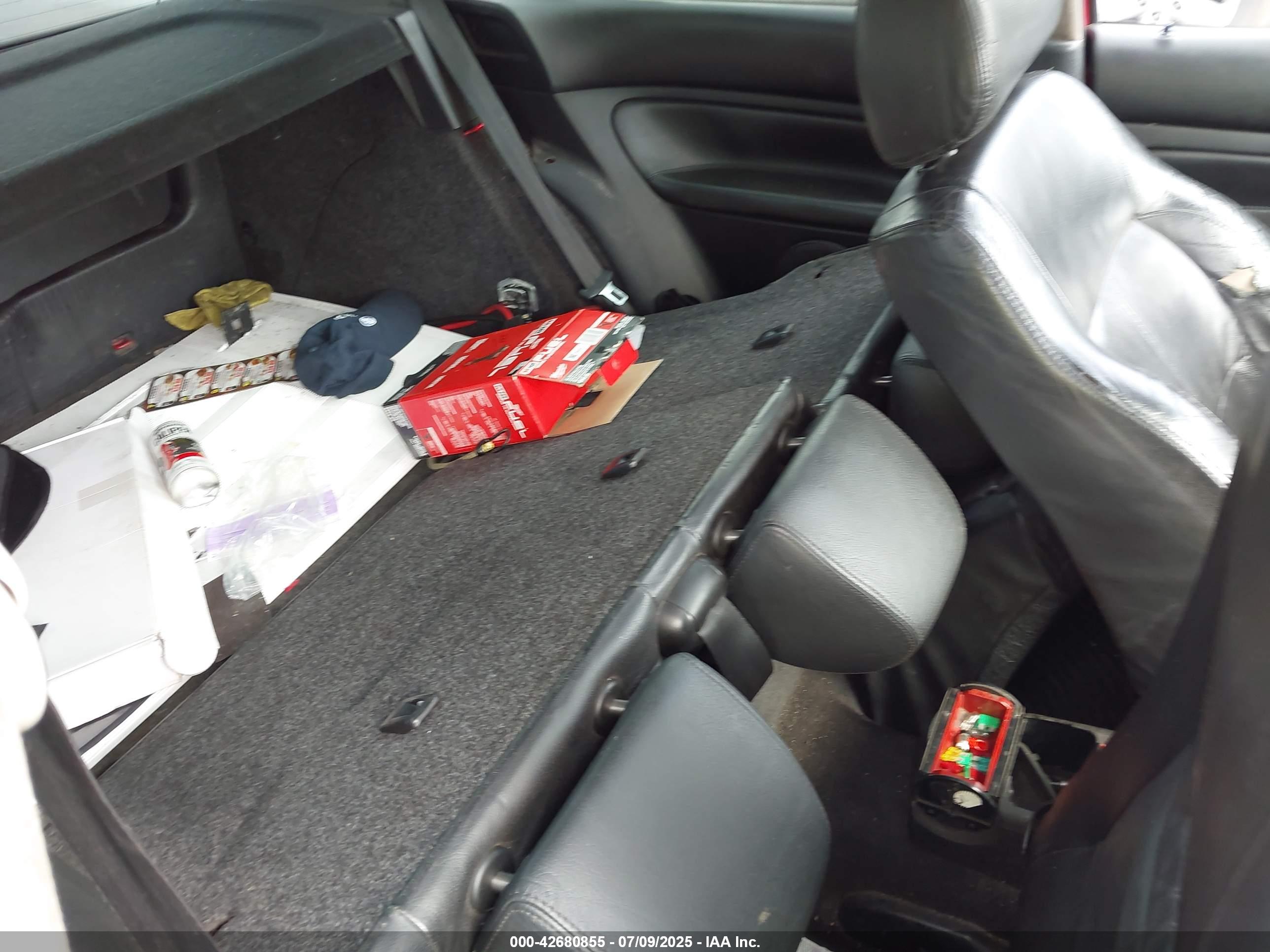 VOLKSWAGEN GTI image 8