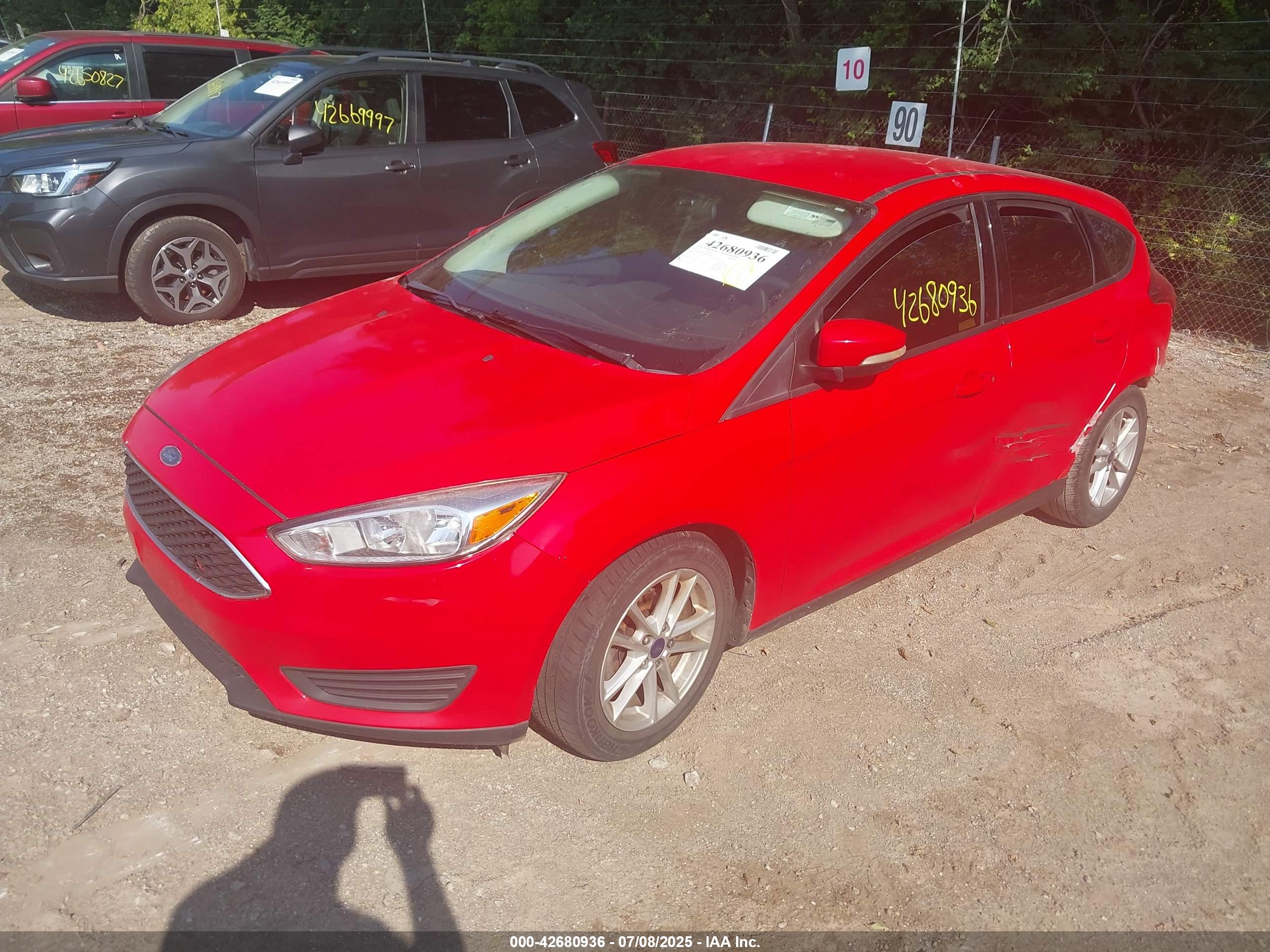 FORD FOCUS image 2