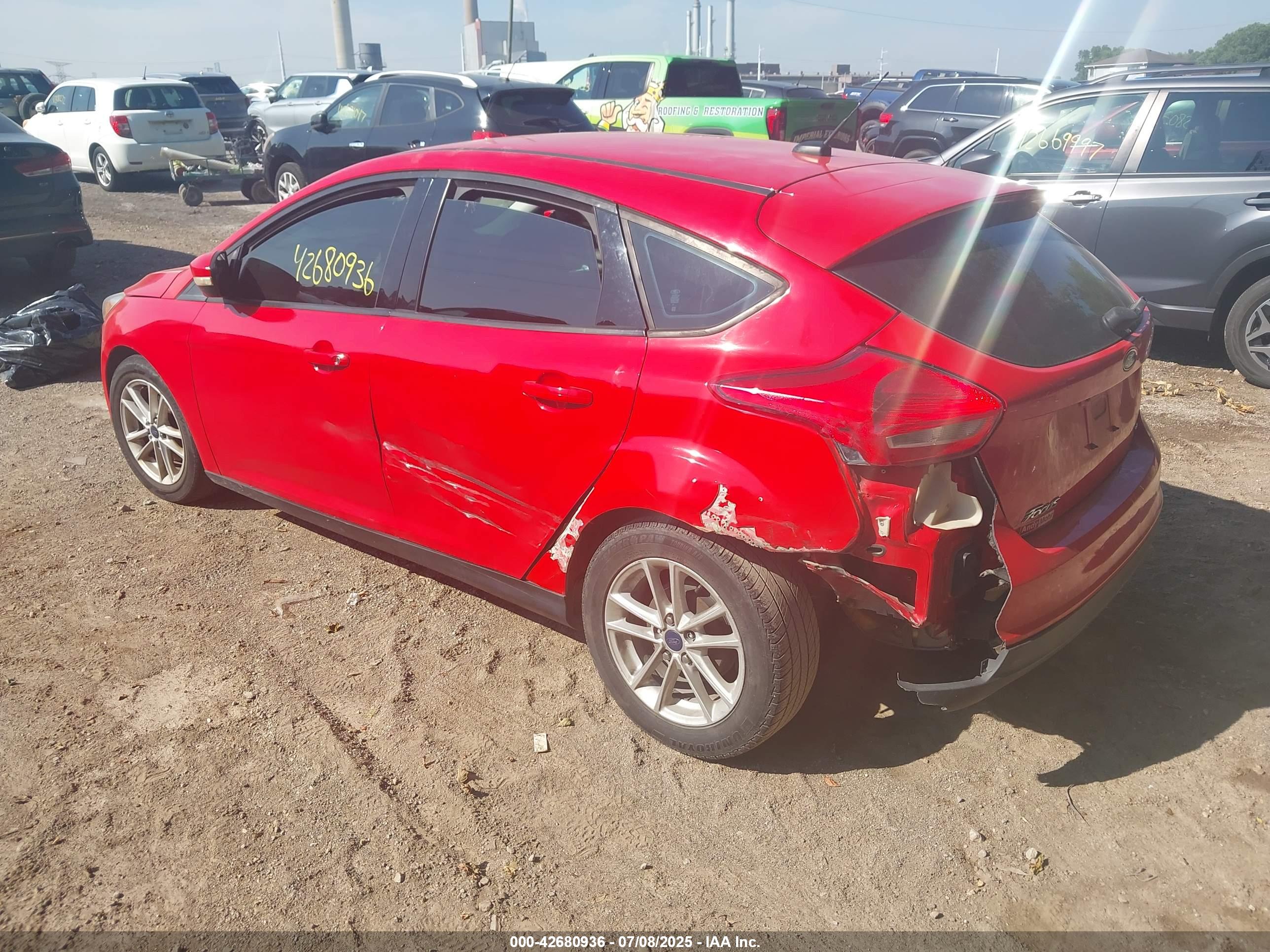 FORD FOCUS image 3