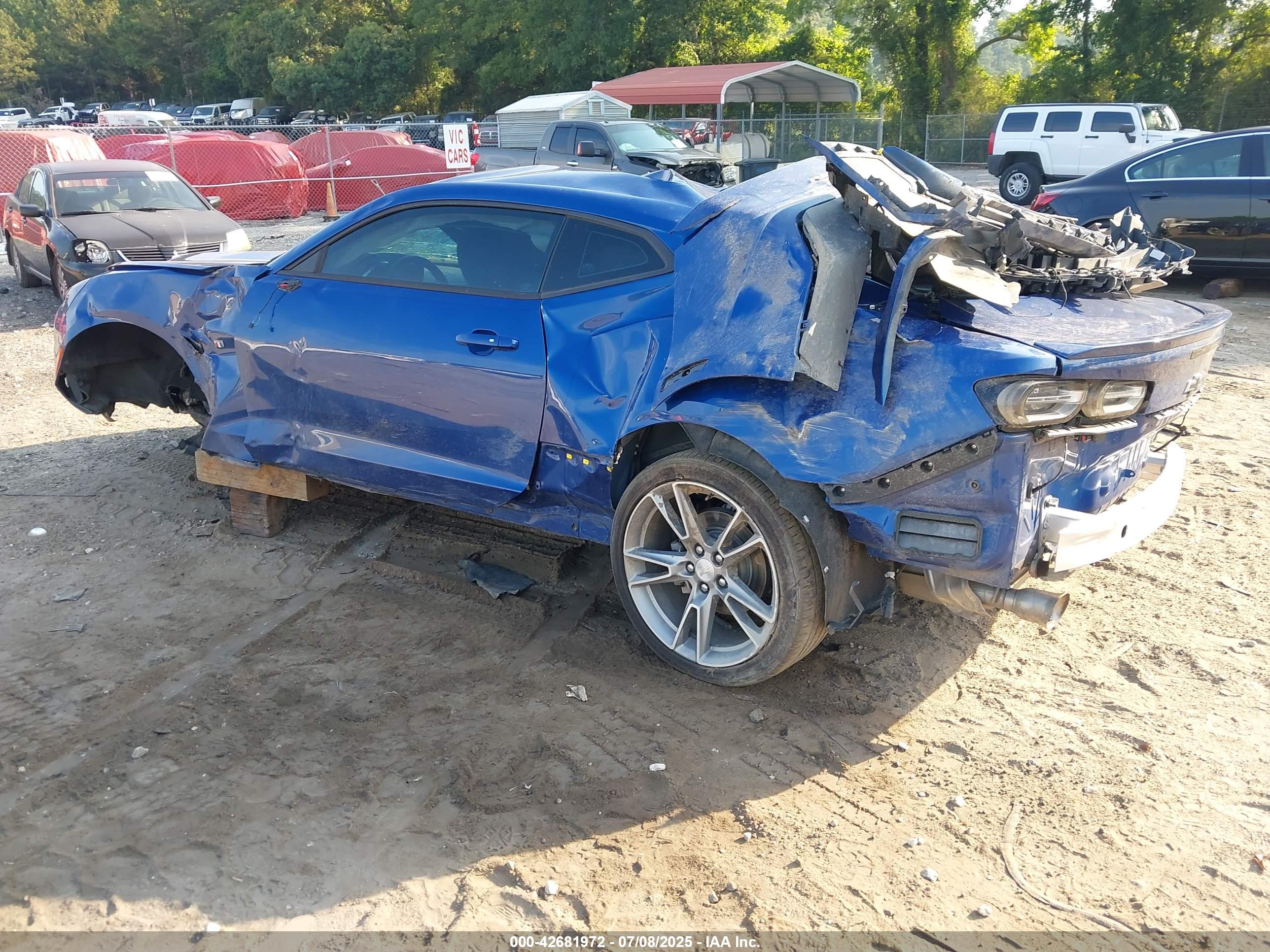 CHEVROLET CAMARO image 3