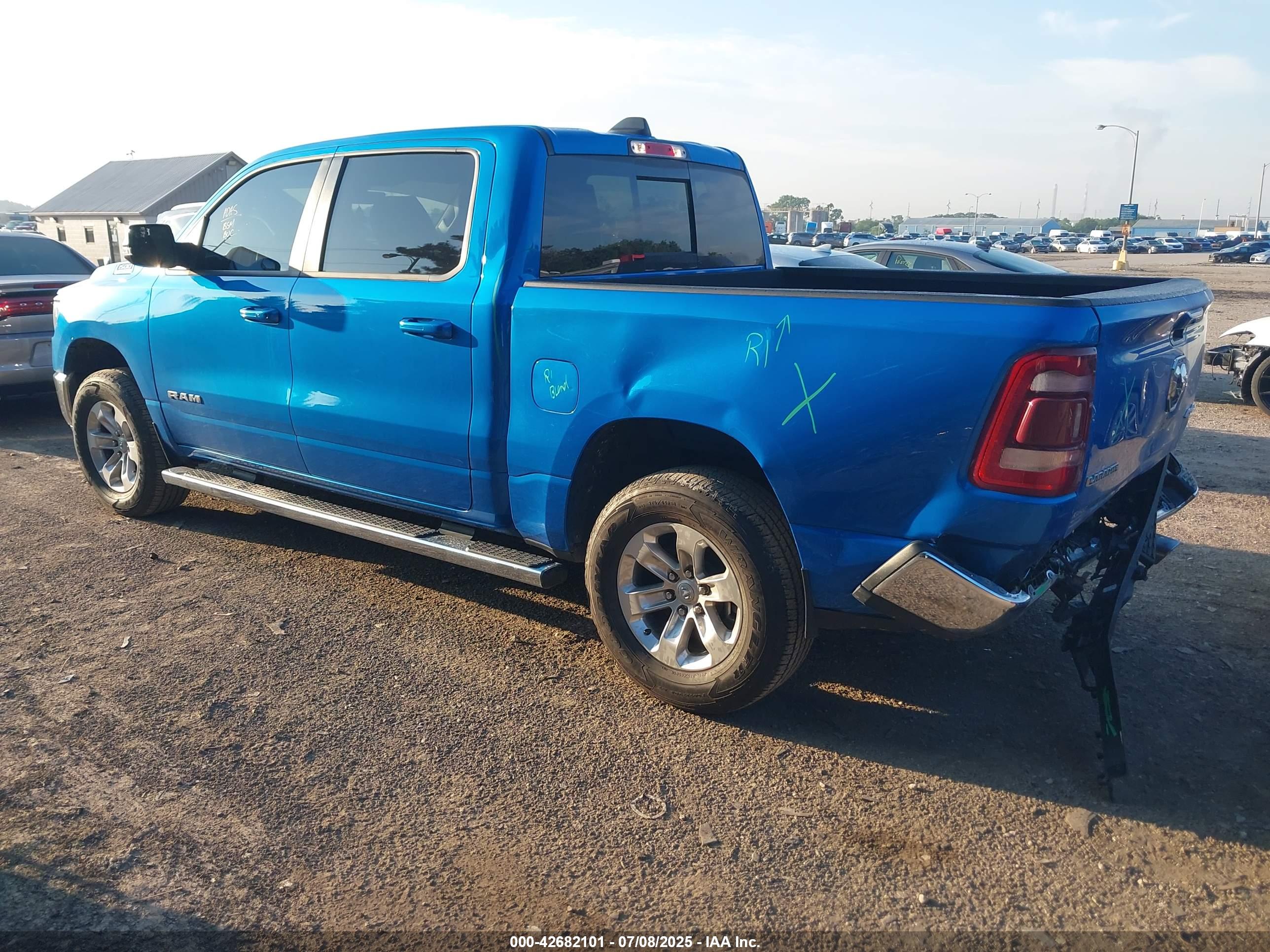 RAM 1500 image 3
