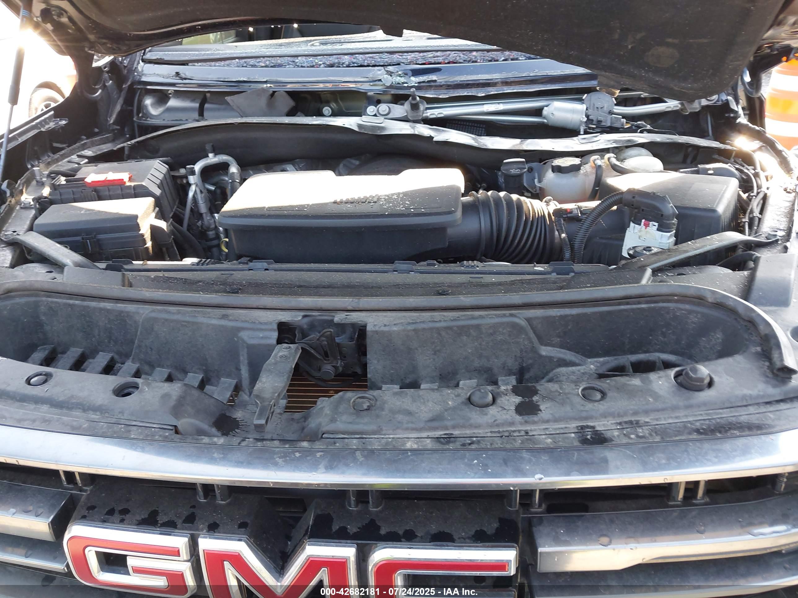 GMC YUKON image 10