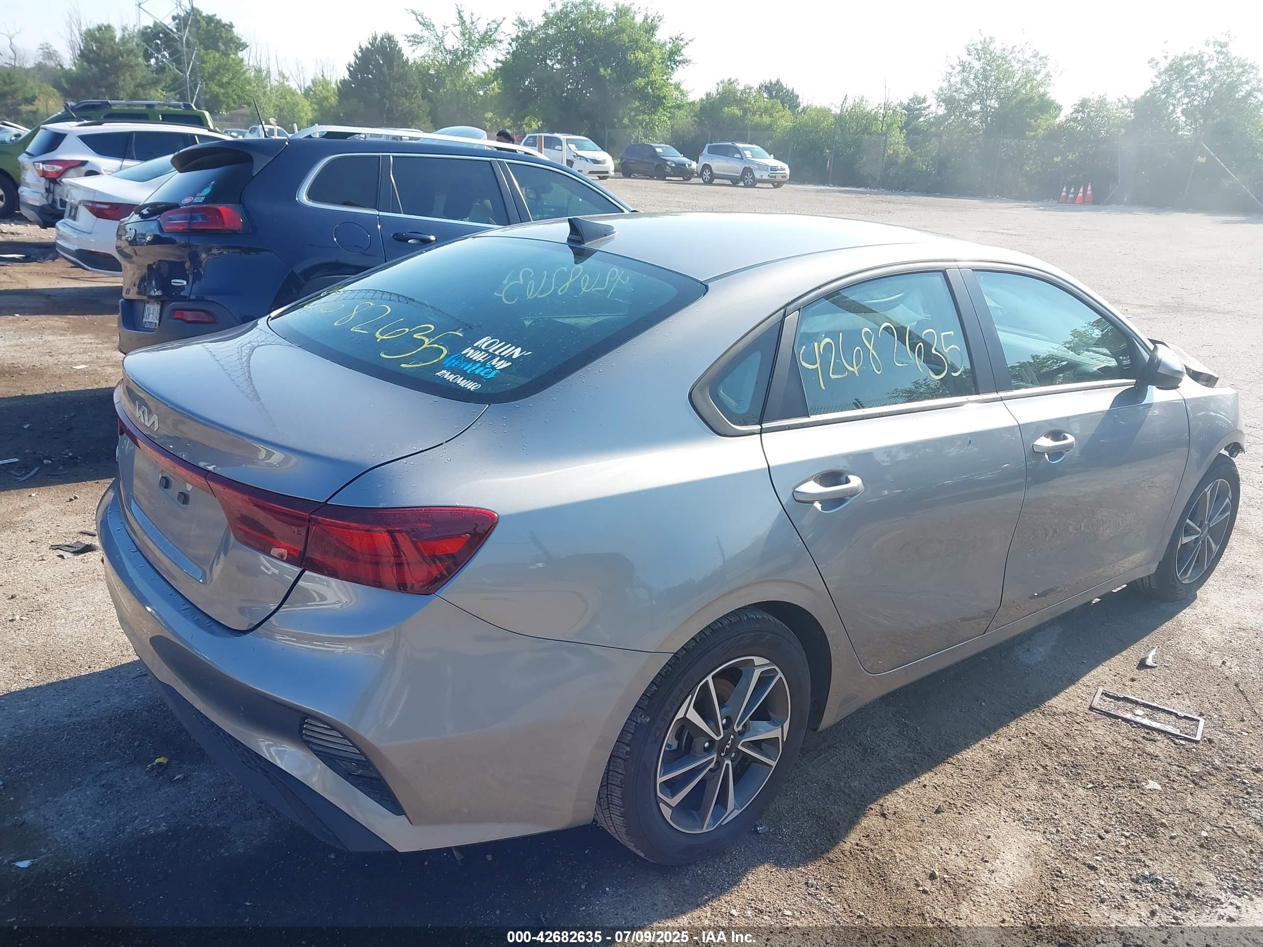 KIA FORTE image 4