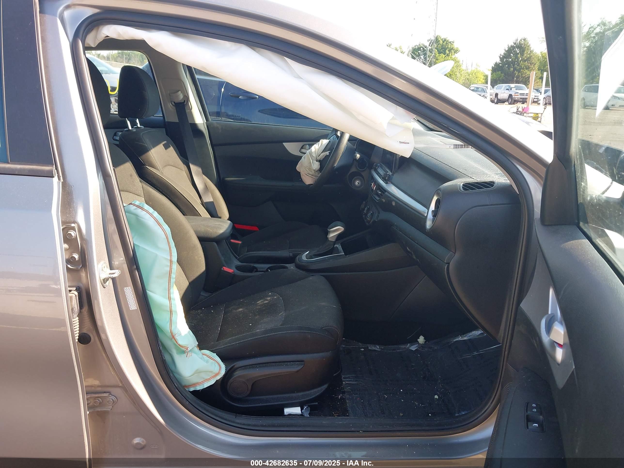 KIA FORTE image 5