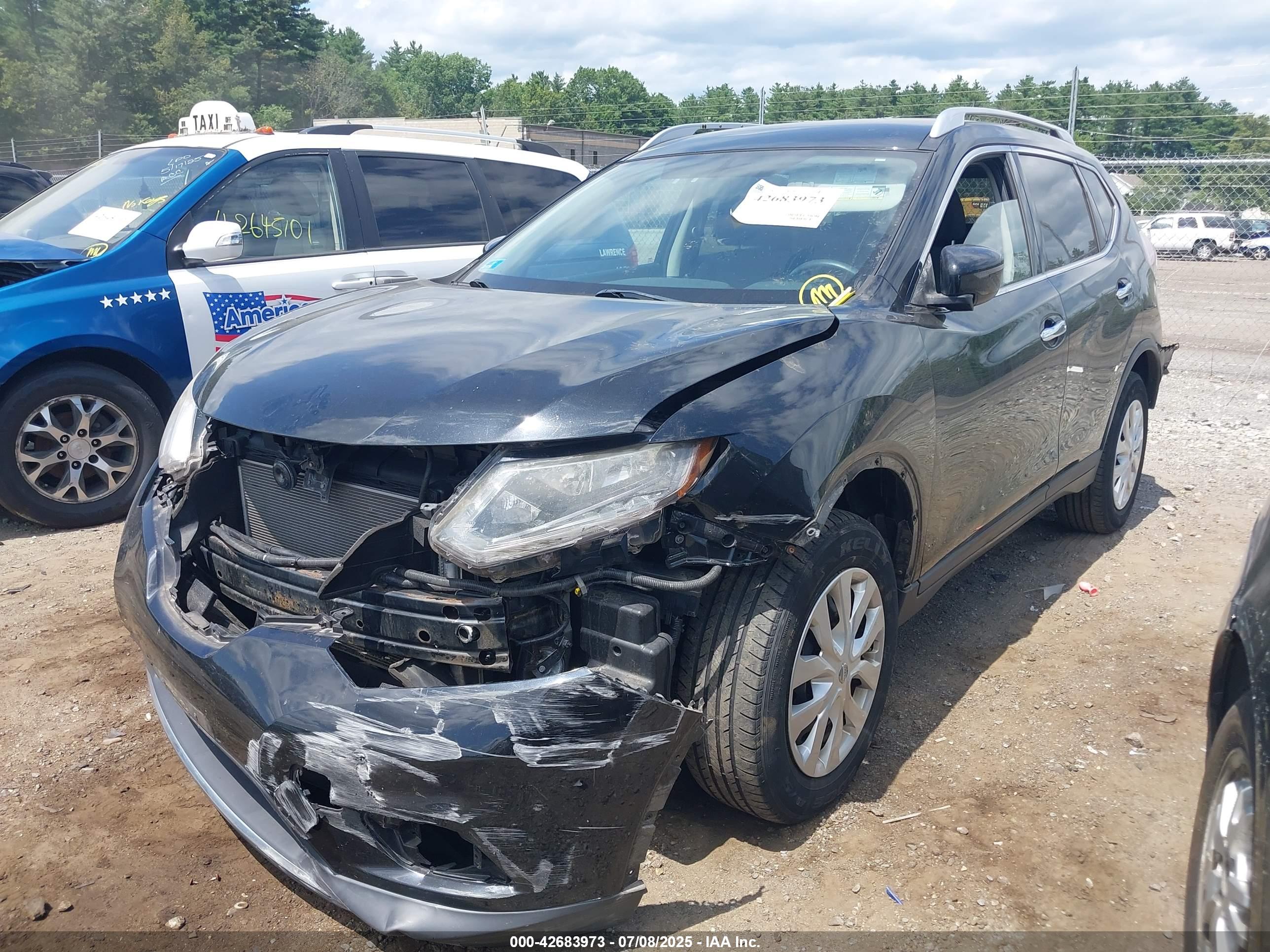 NISSAN ROGUE image 2