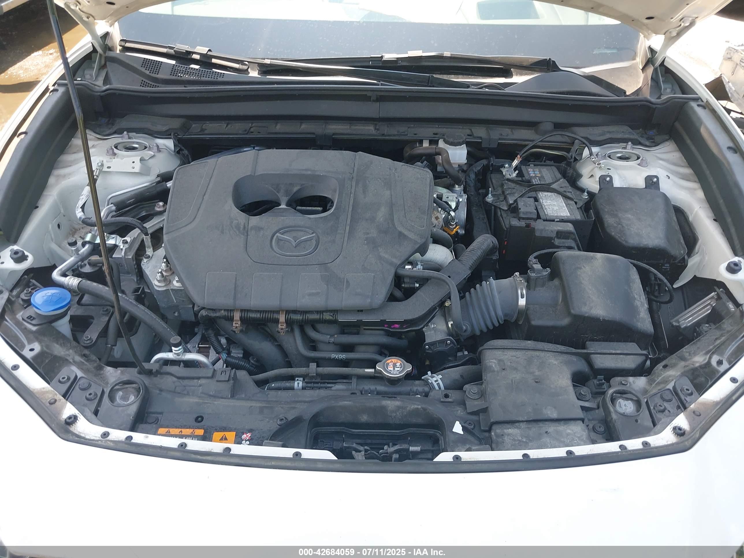 MAZDA CX-30 image 10