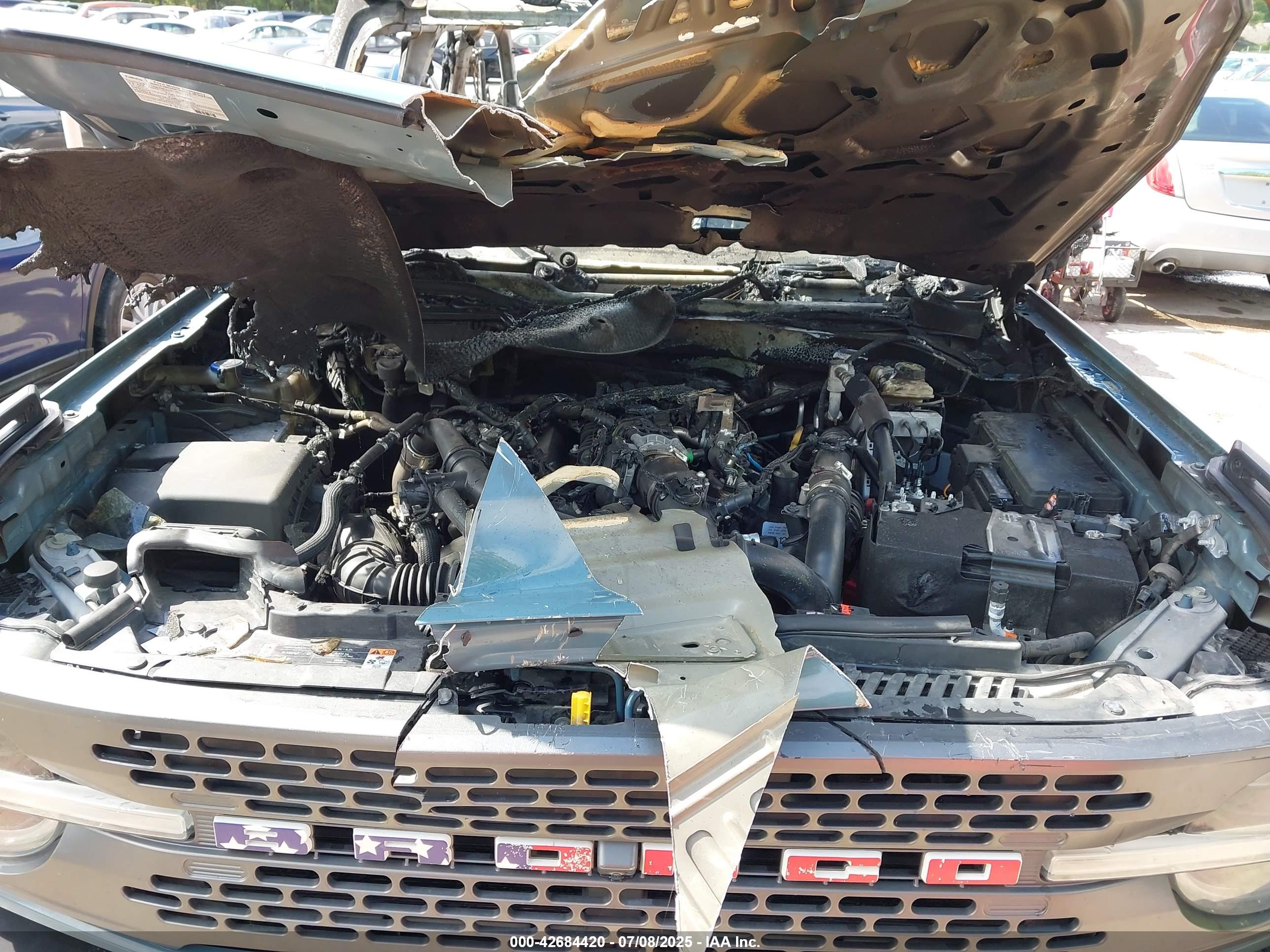 FORD BRONCO image 10