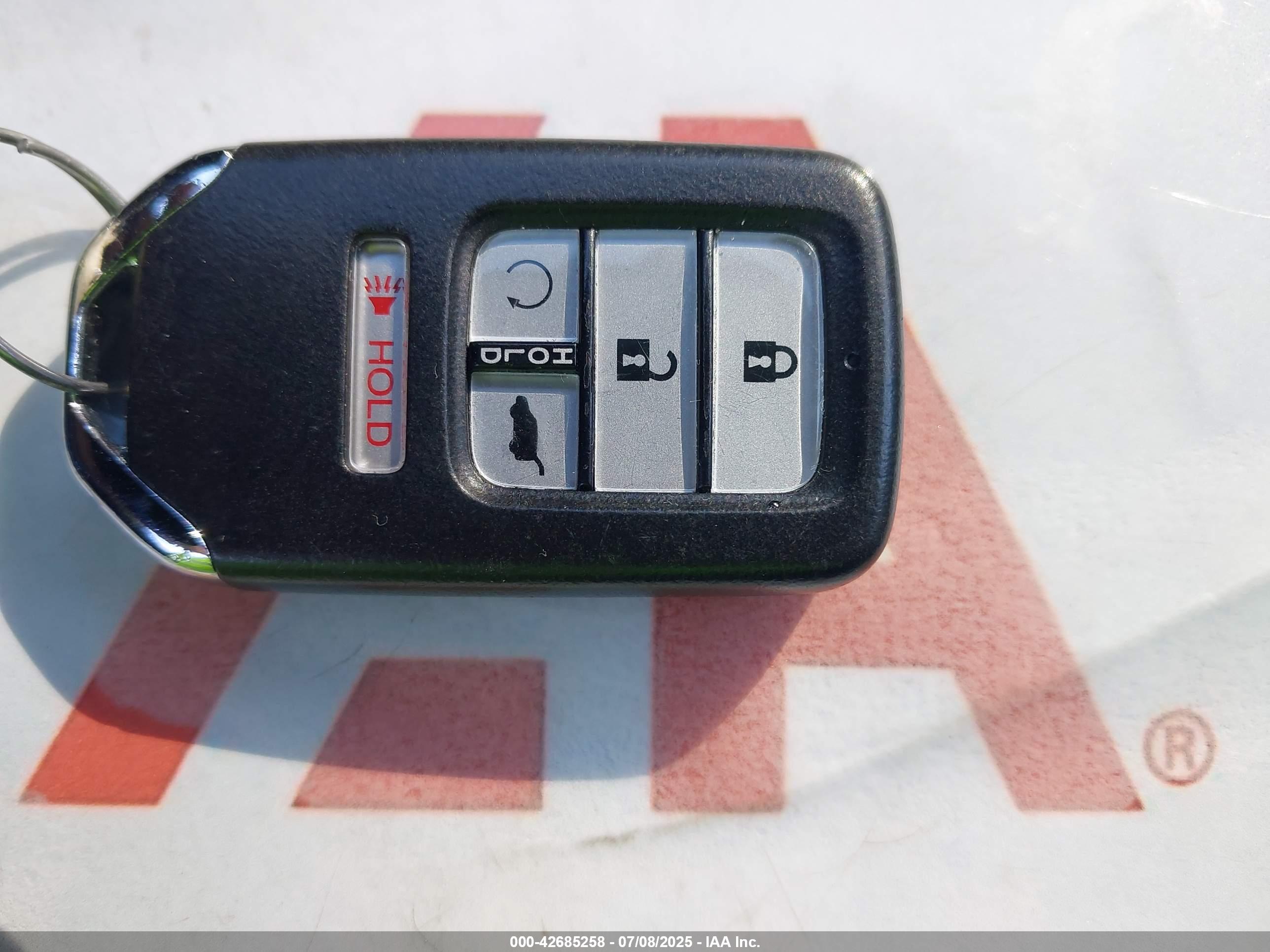HONDA CR-V image 11