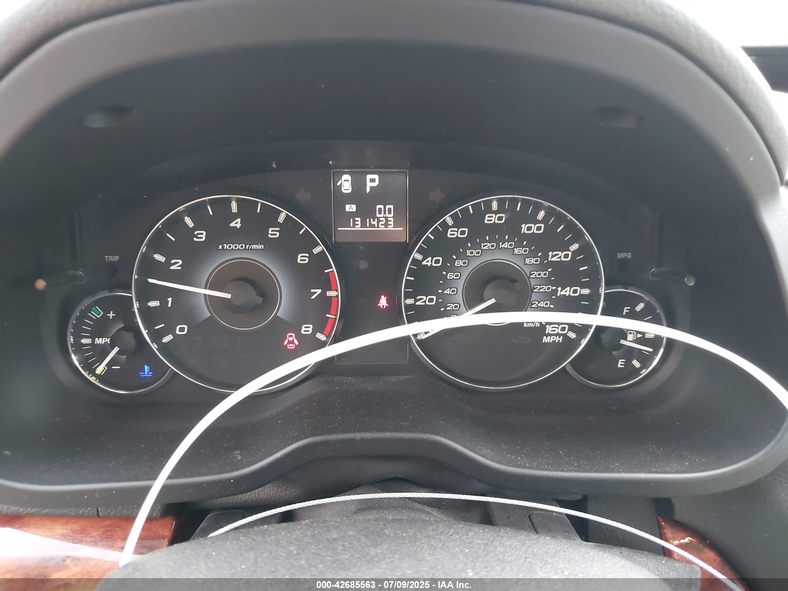 SUBARU OUTBACK image 7