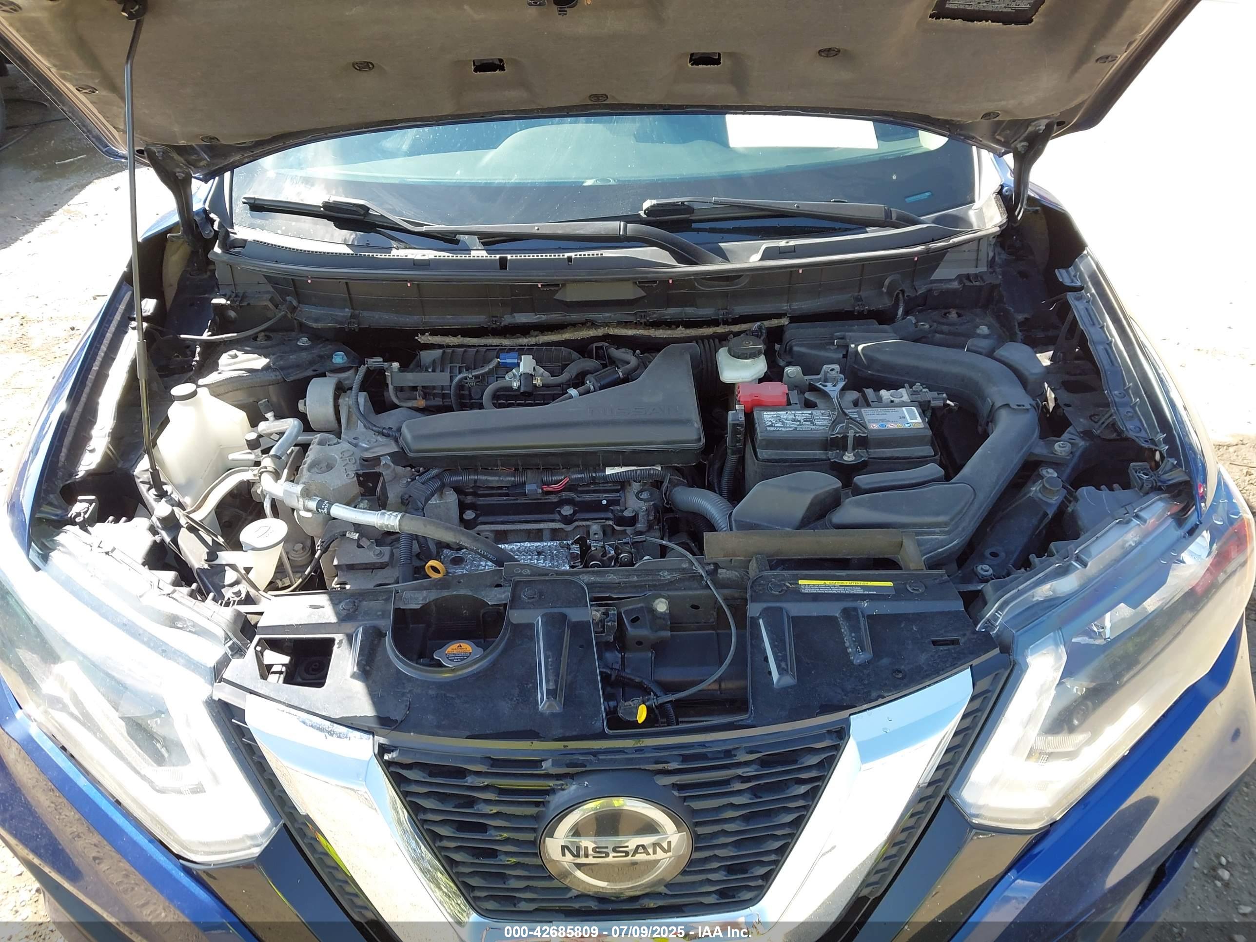 NISSAN ROGUE image 10