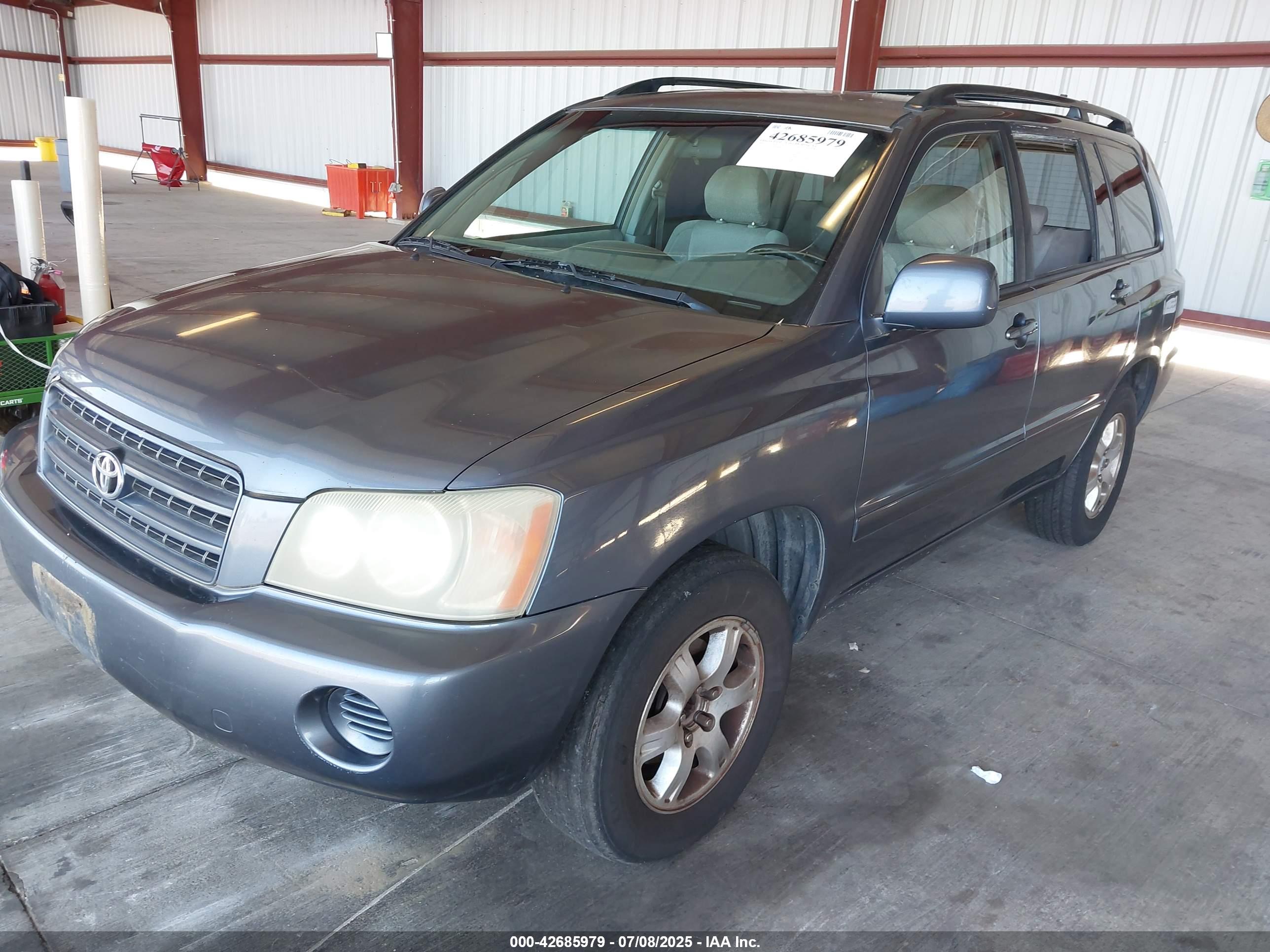 TOYOTA HIGHLANDER image 2