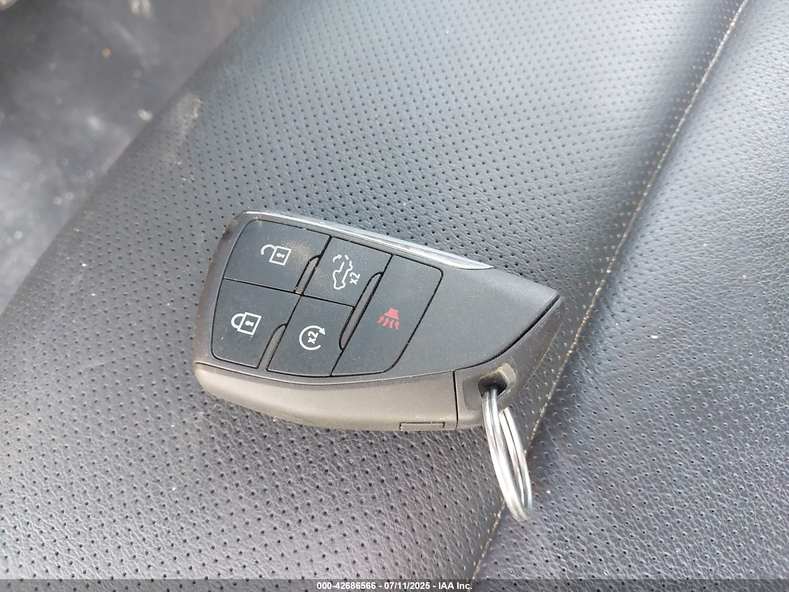 GMC SIERRA image 11