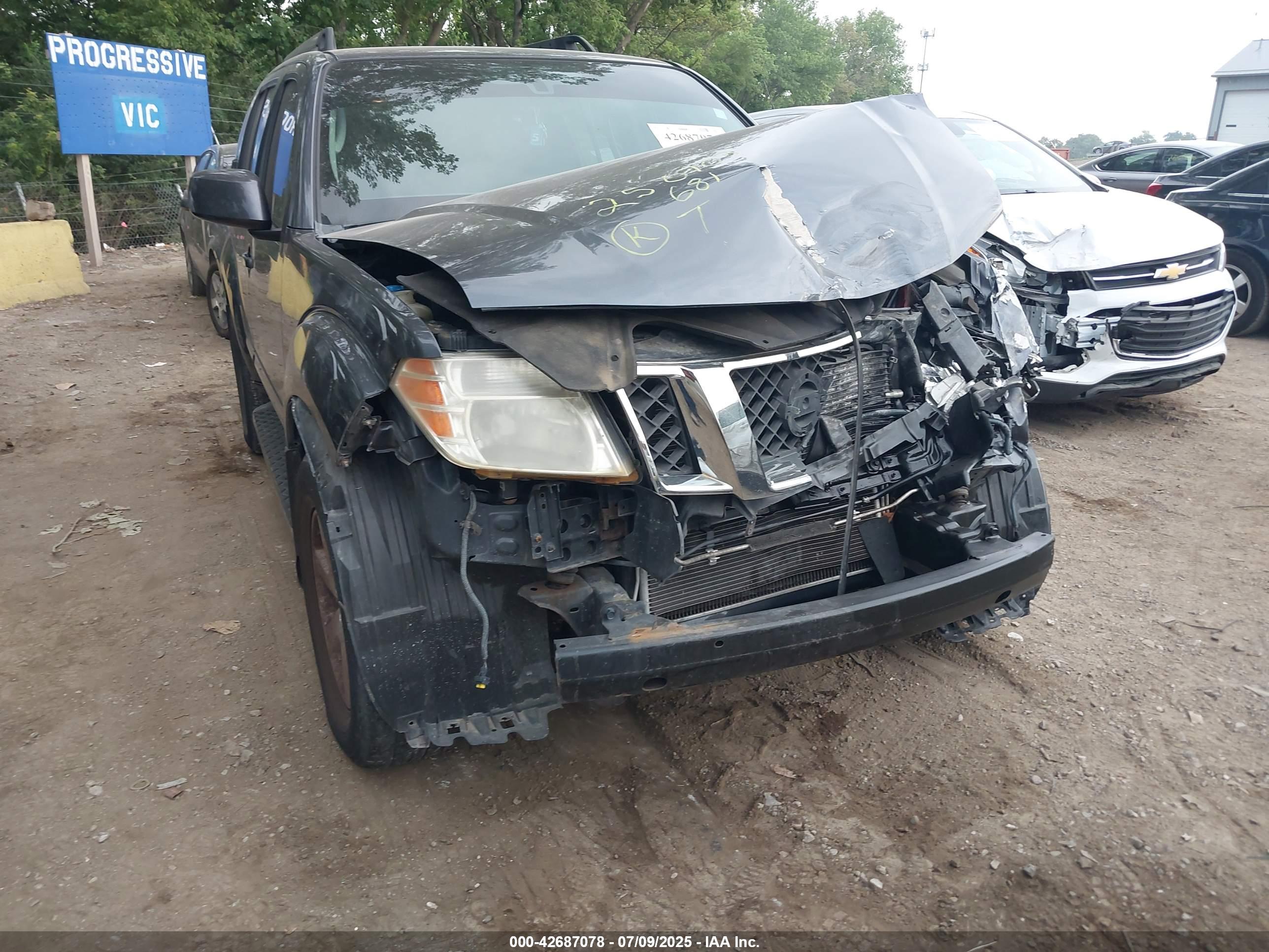 NISSAN PATHFINDER image 6