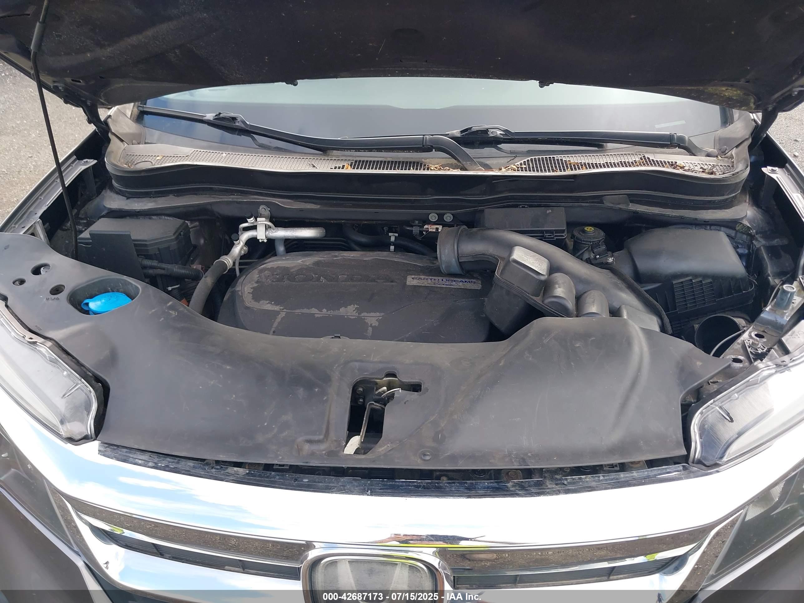 HONDA PILOT image 10