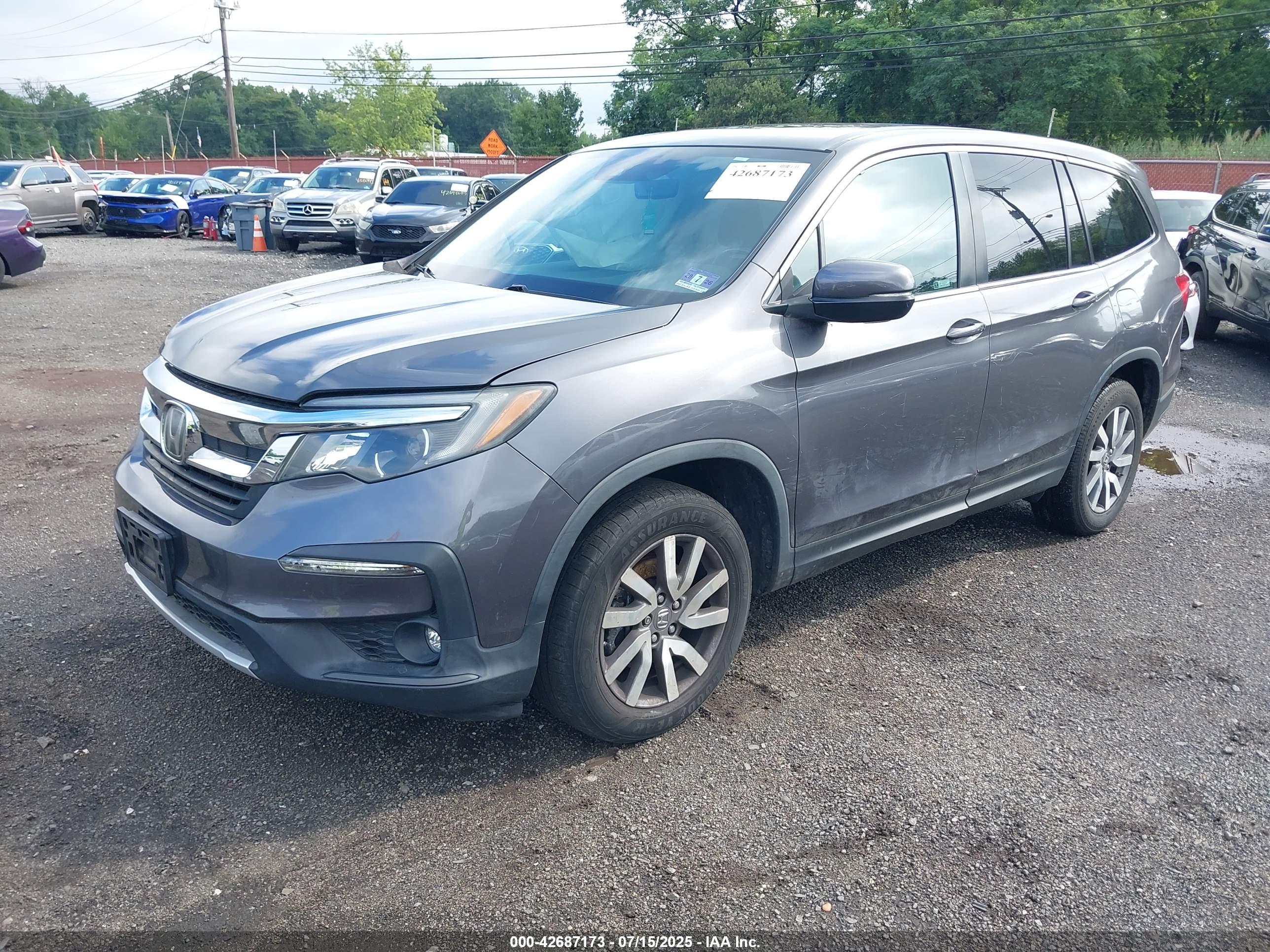 HONDA PILOT image 2