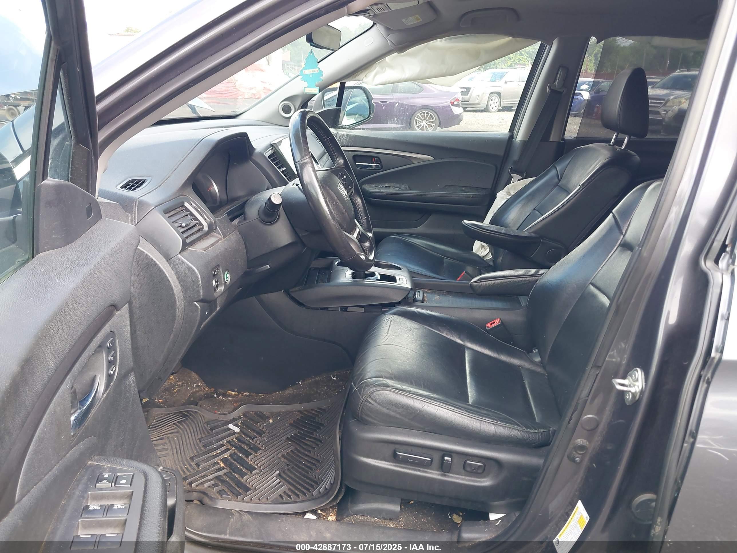 HONDA PILOT image 5