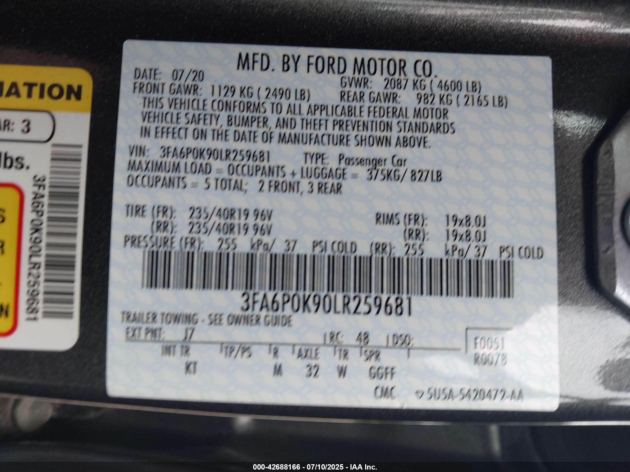 FORD FUSION image 9