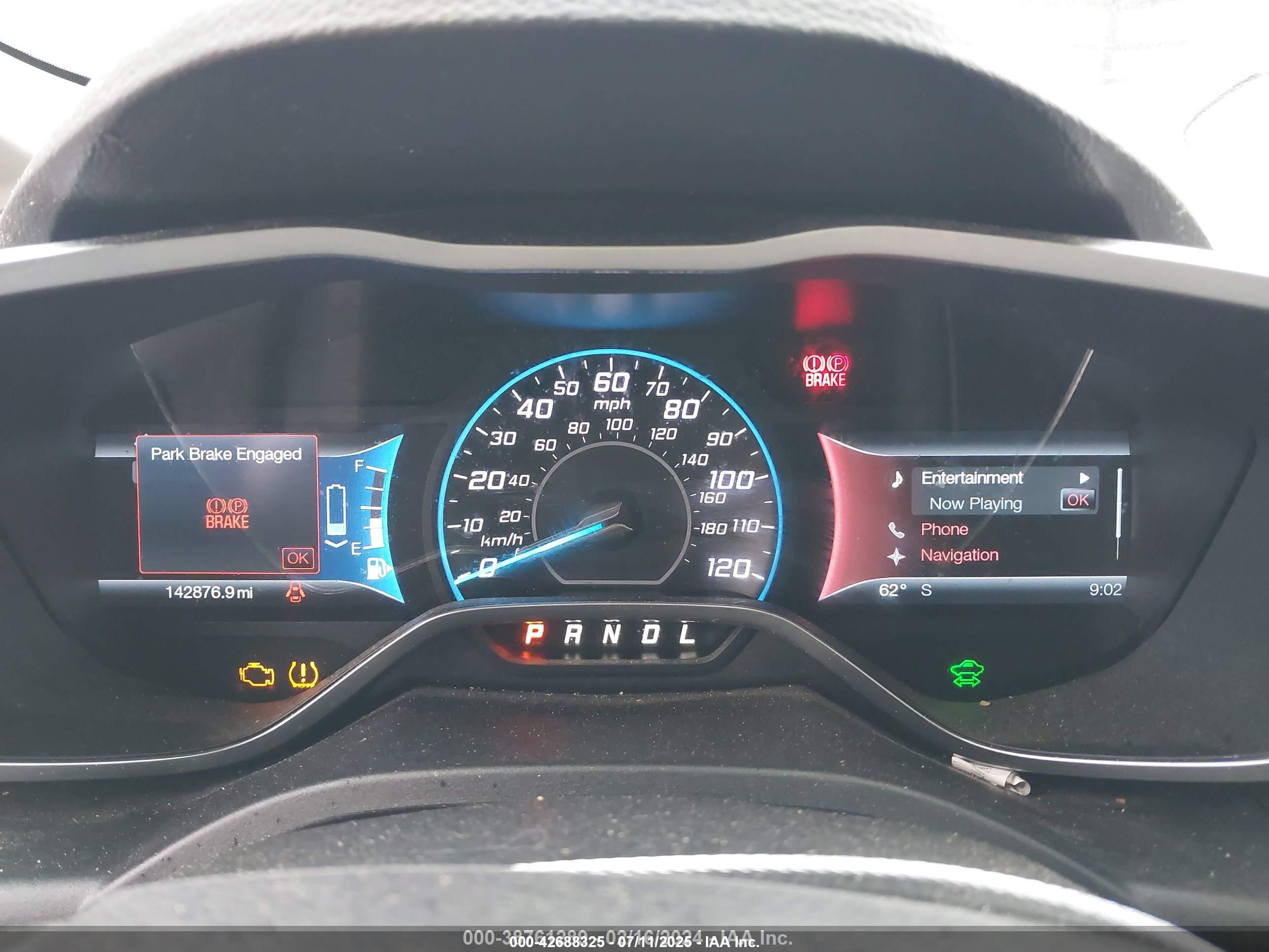 FORD C-MAX image 7
