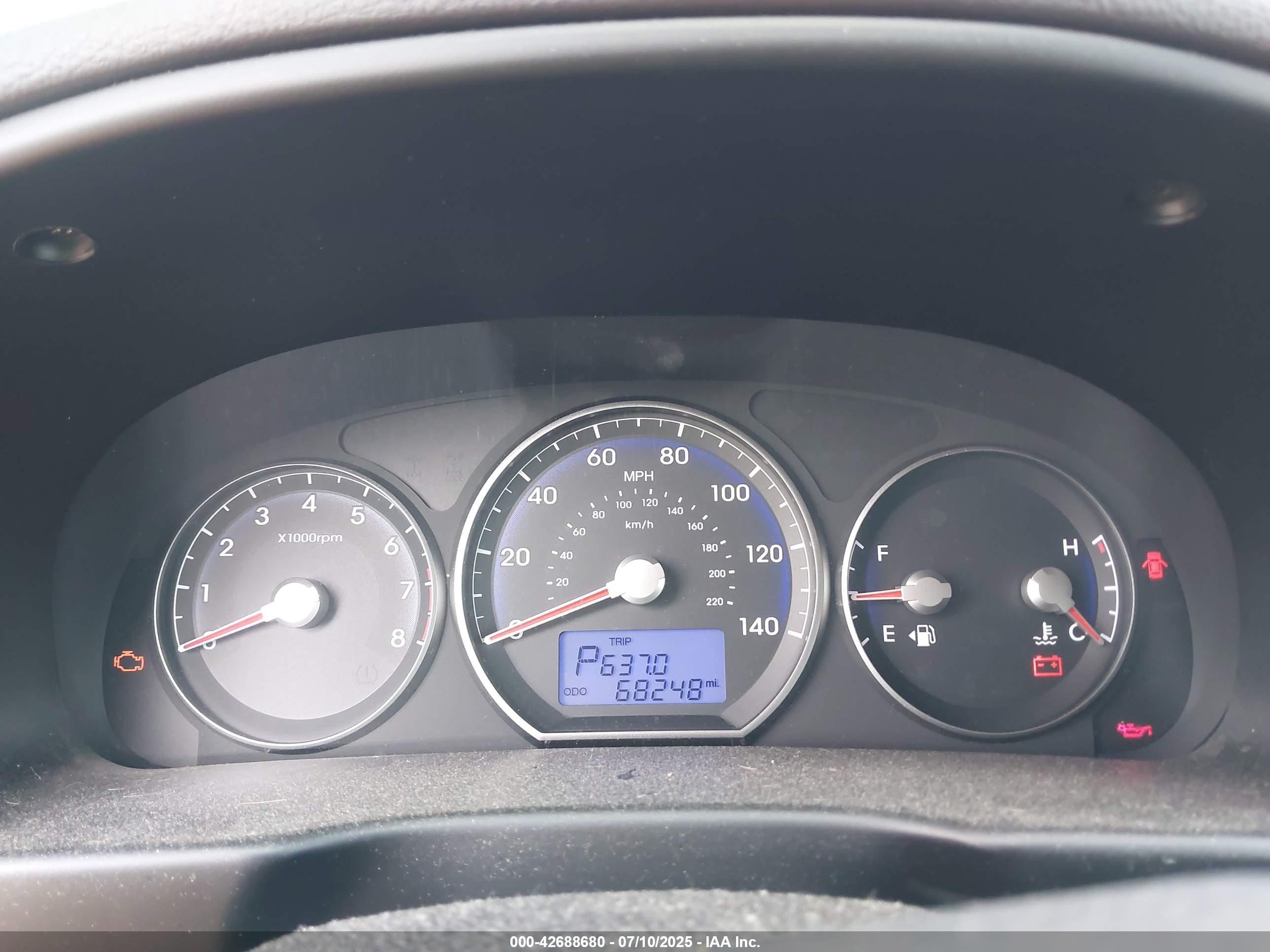 HYUNDAI SANTA image 7
