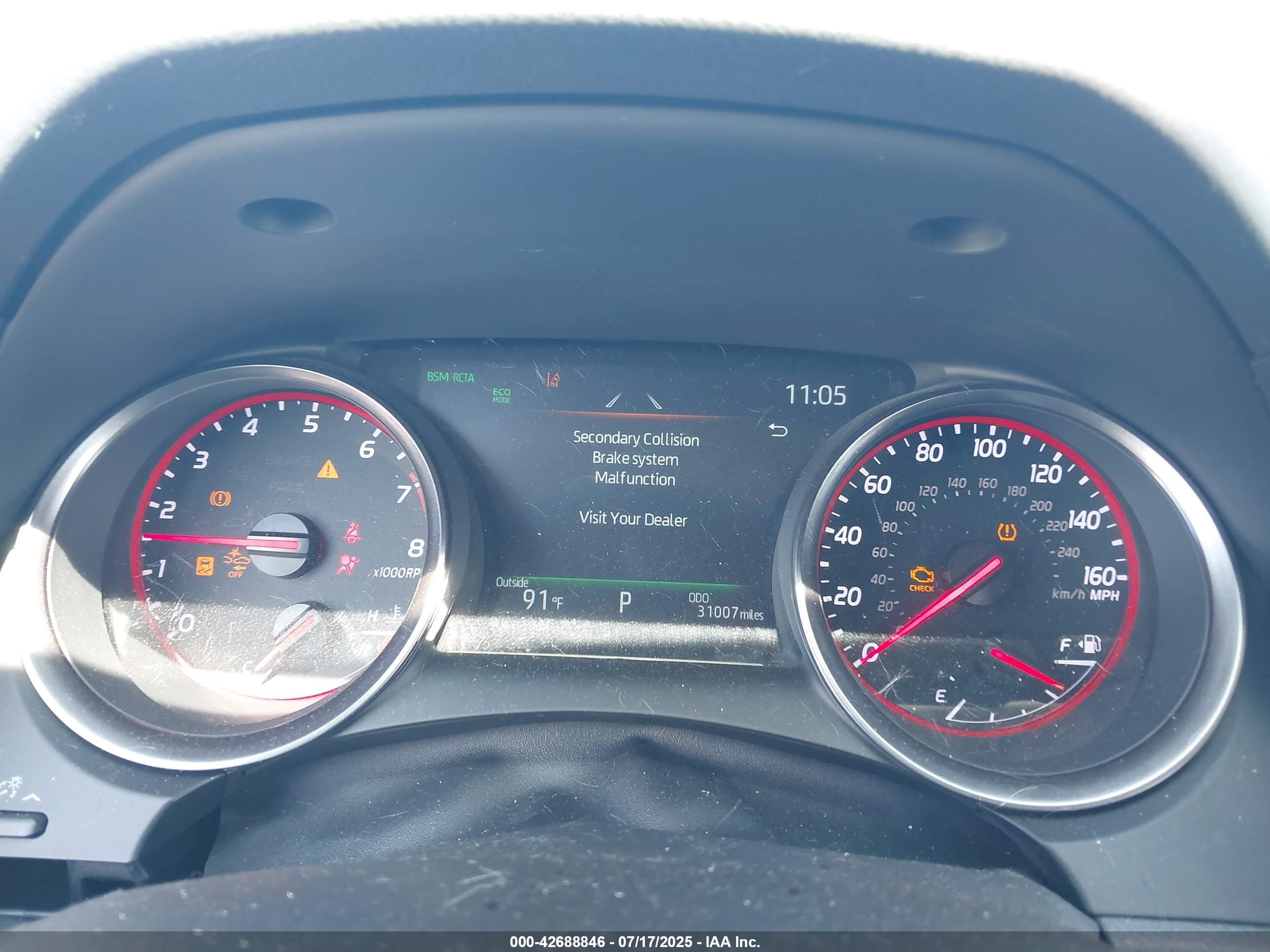TOYOTA CAMRY image 7