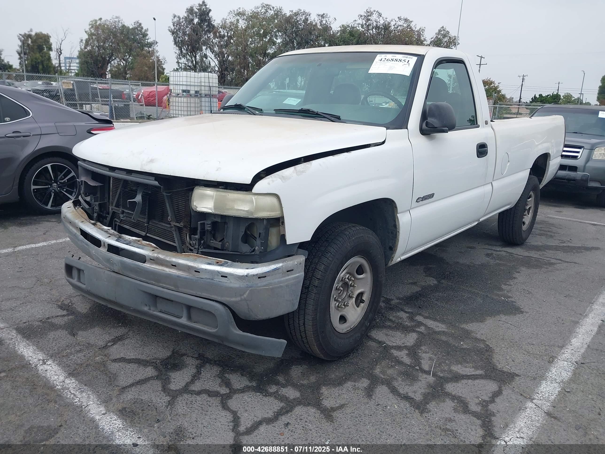 CHEVROLET SILVERADO image 2