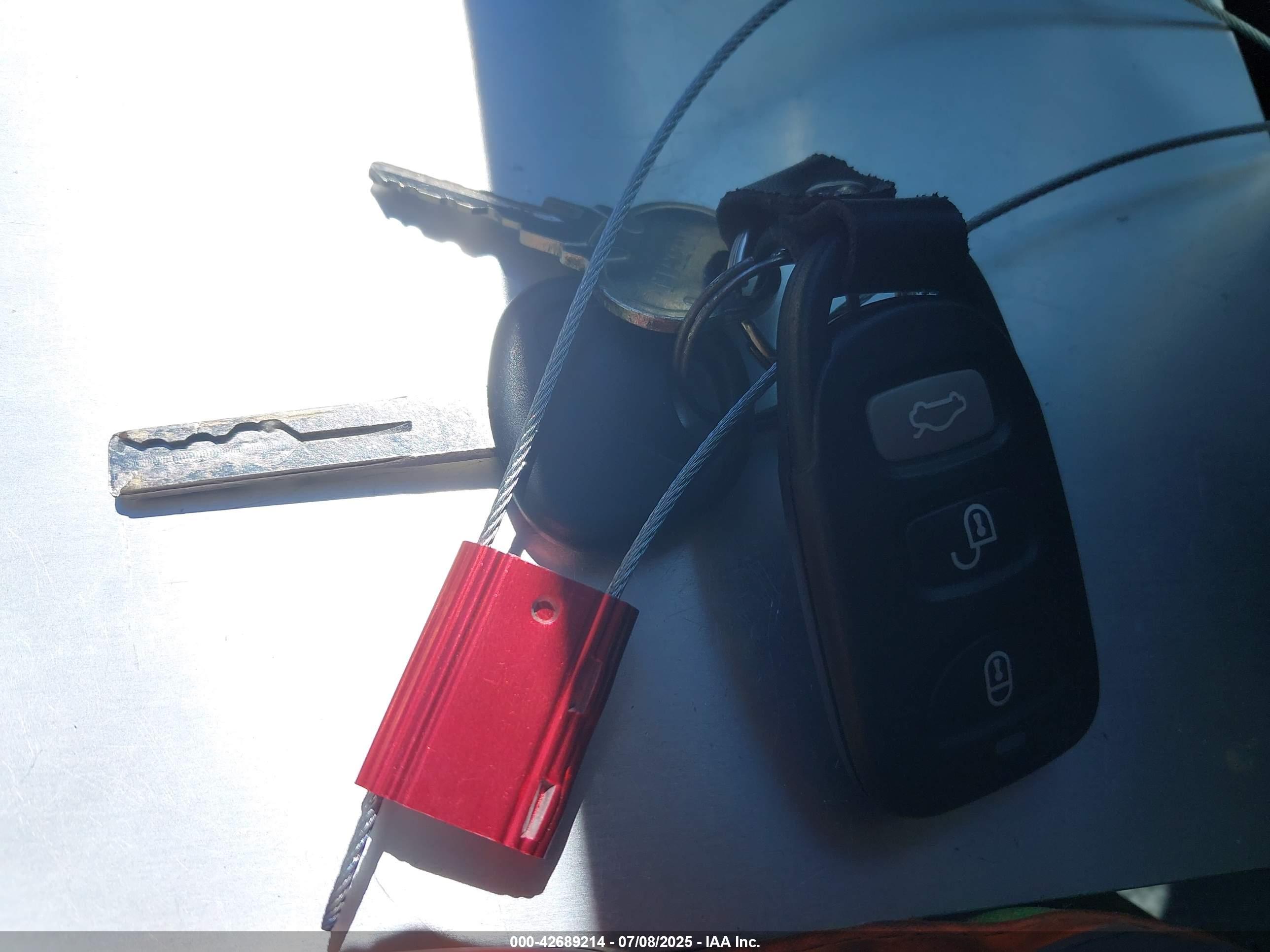 HYUNDAI SONATA image 11