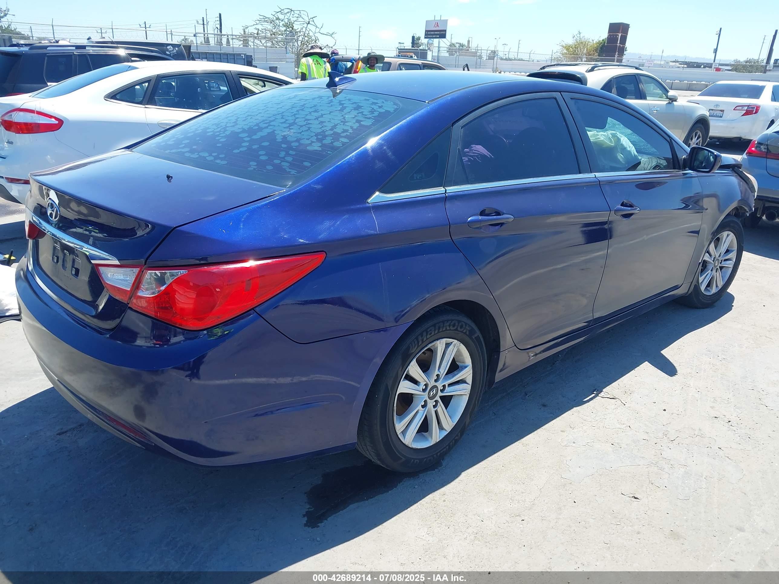 HYUNDAI SONATA image 4