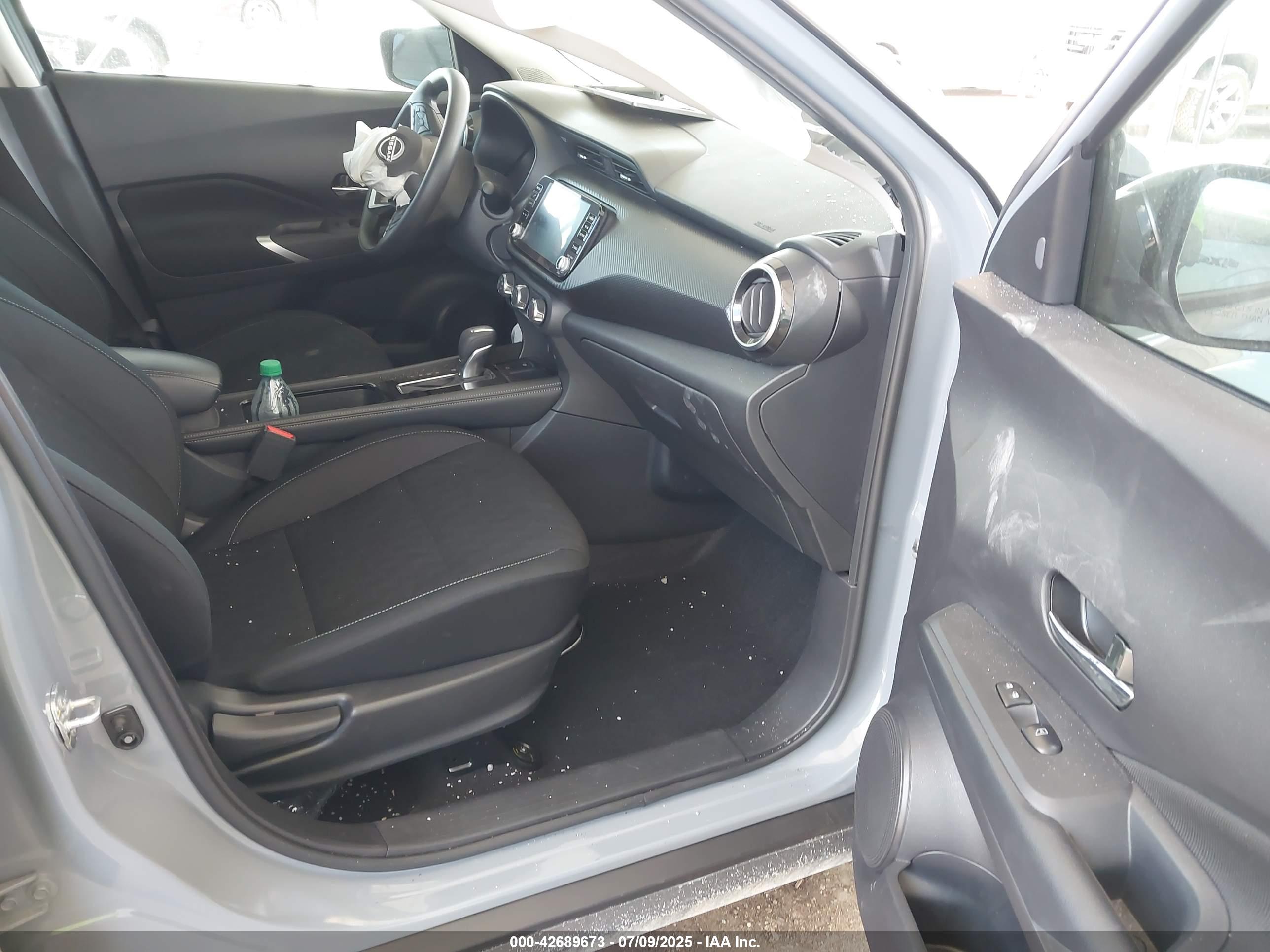 NISSAN KICKS image 5