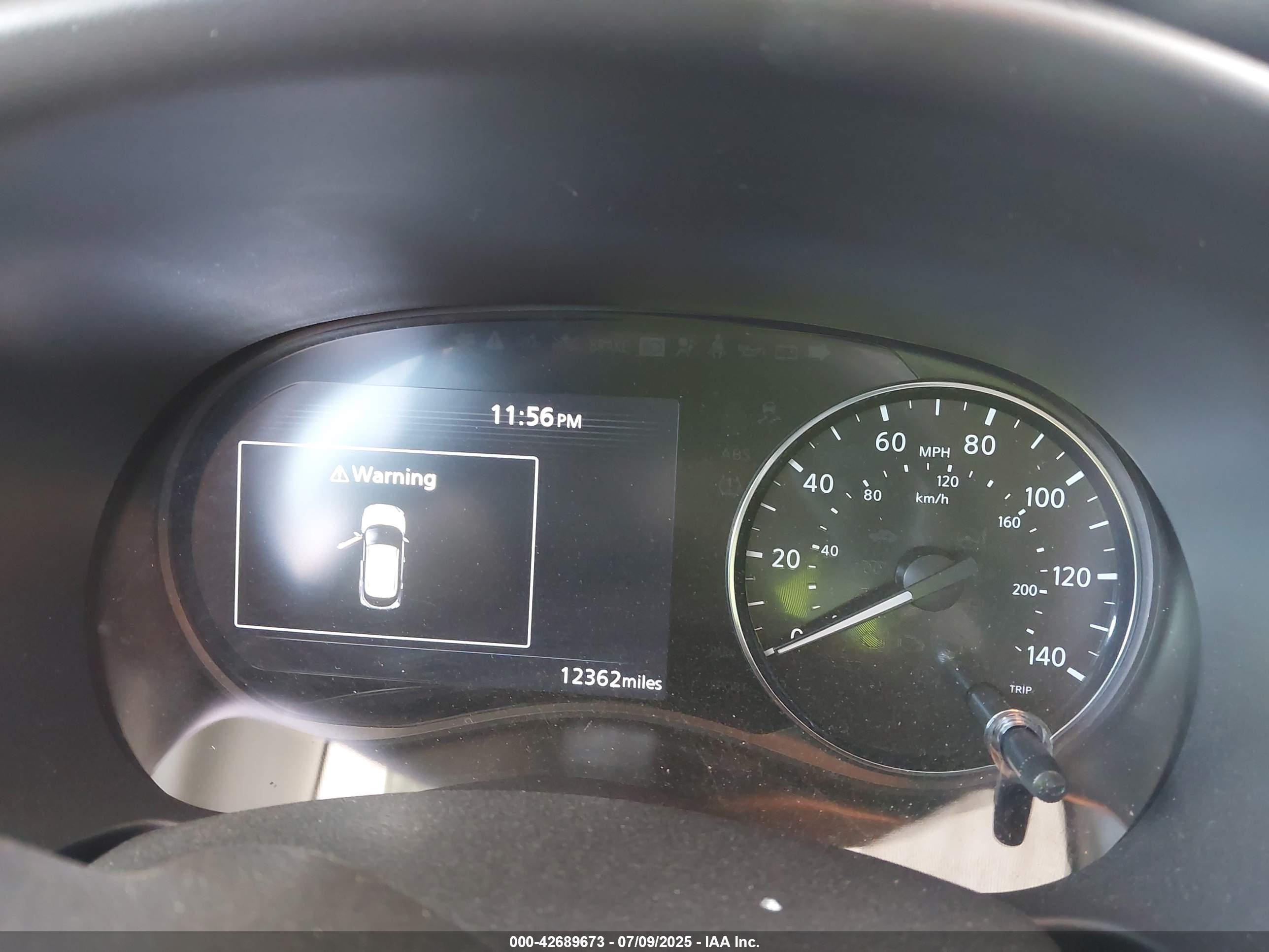 NISSAN KICKS image 7
