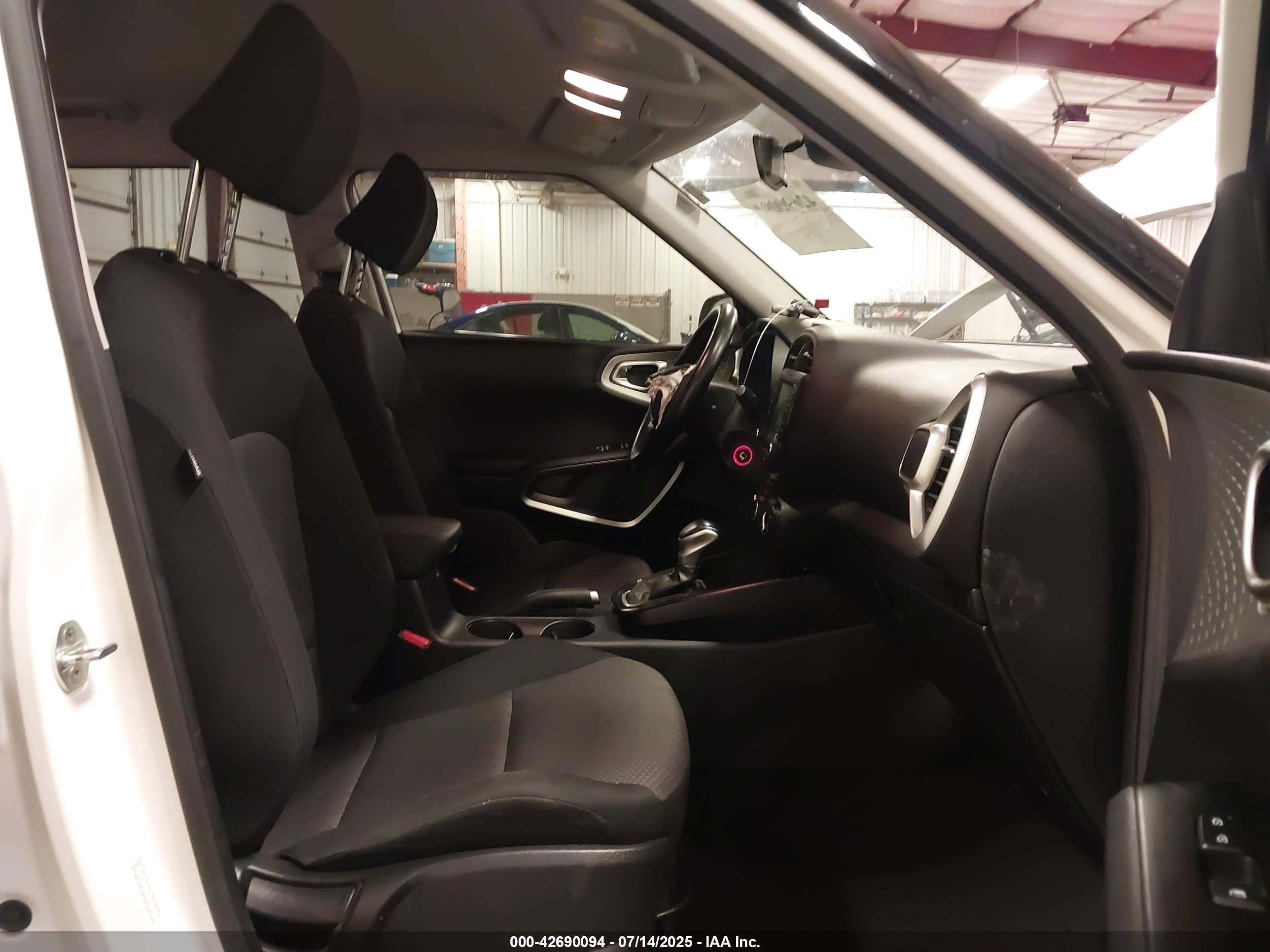 KIA SOUL image 5