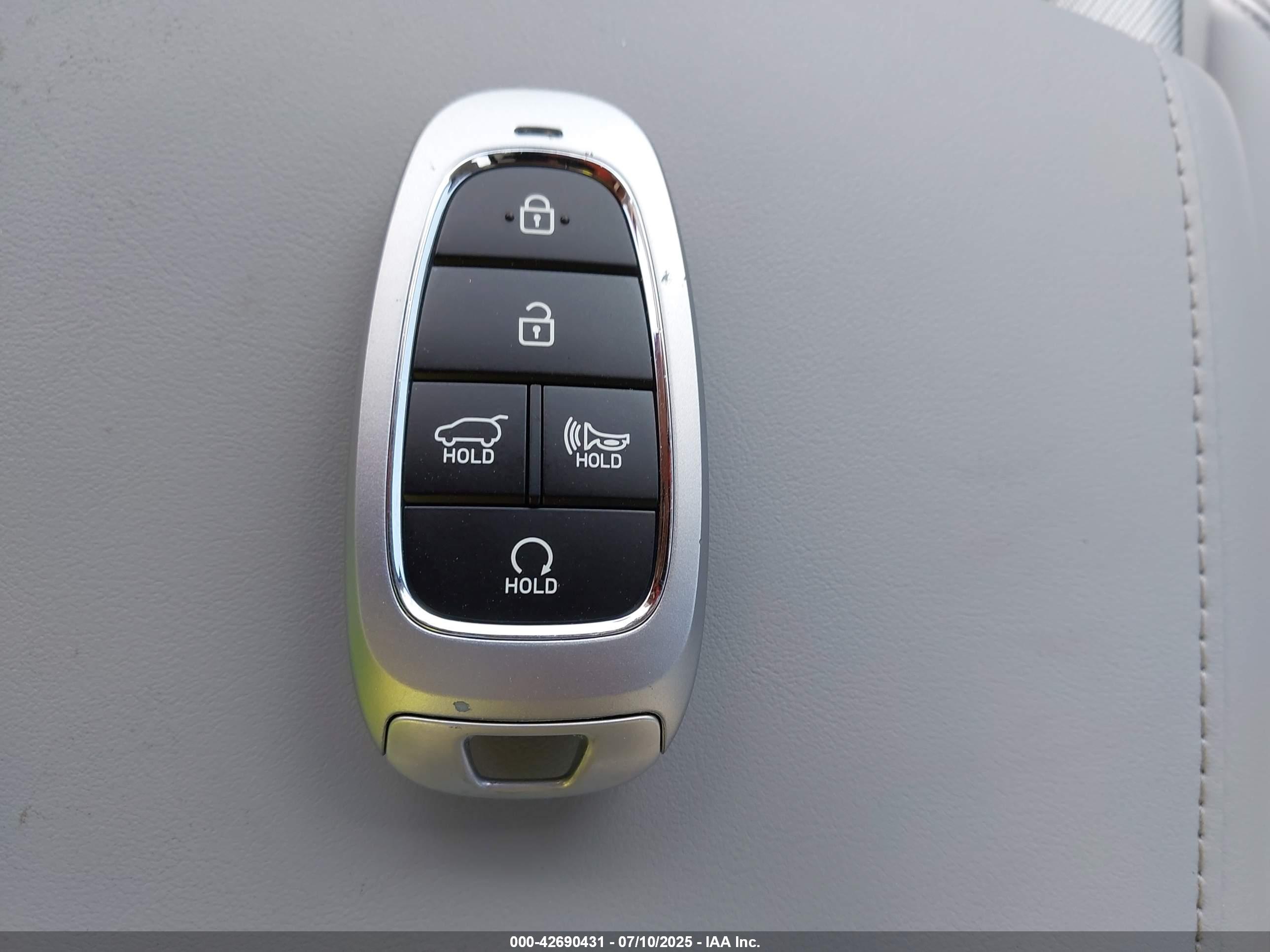 HYUNDAI PALISADE image 11