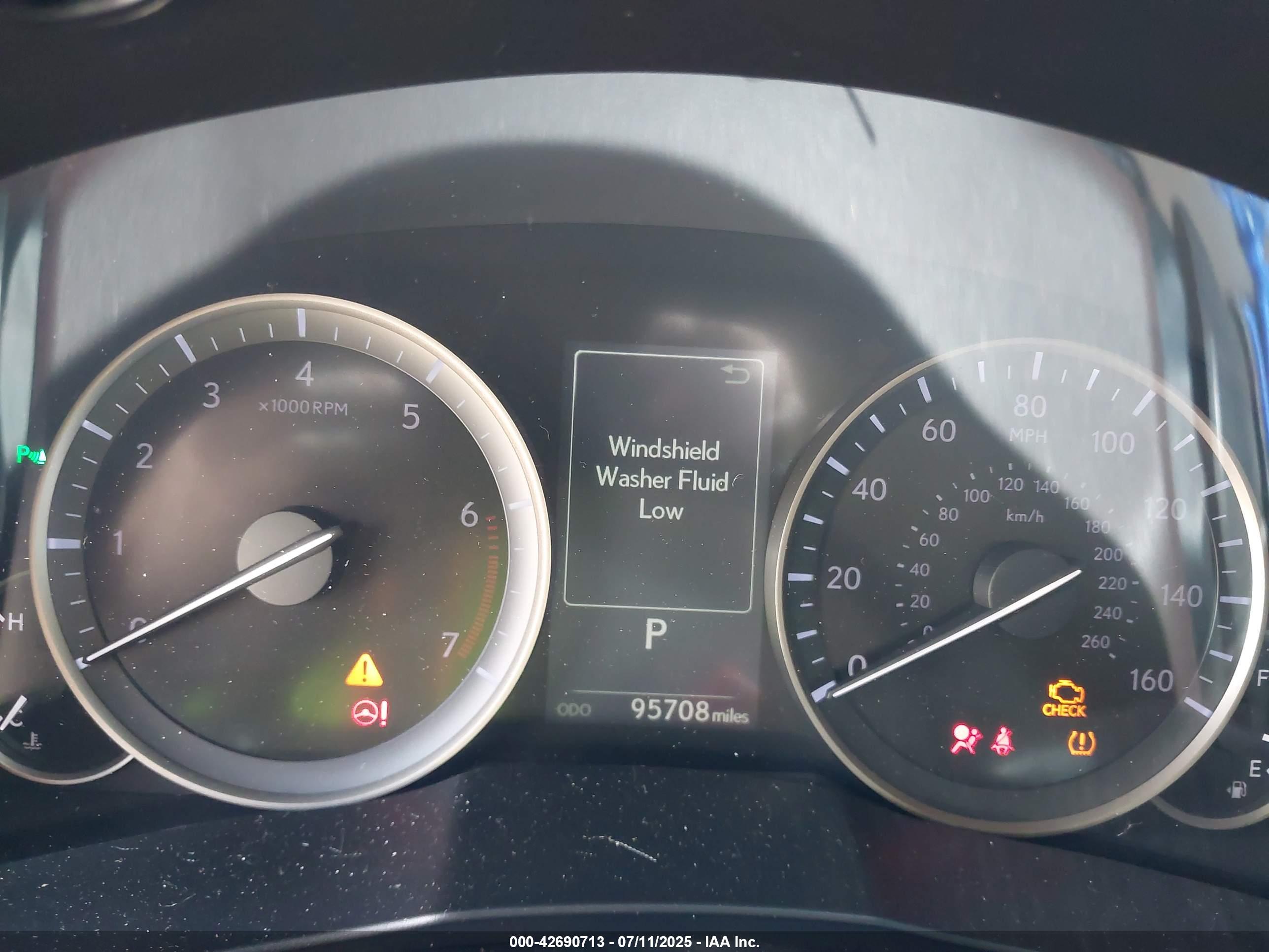 LEXUS ES image 7