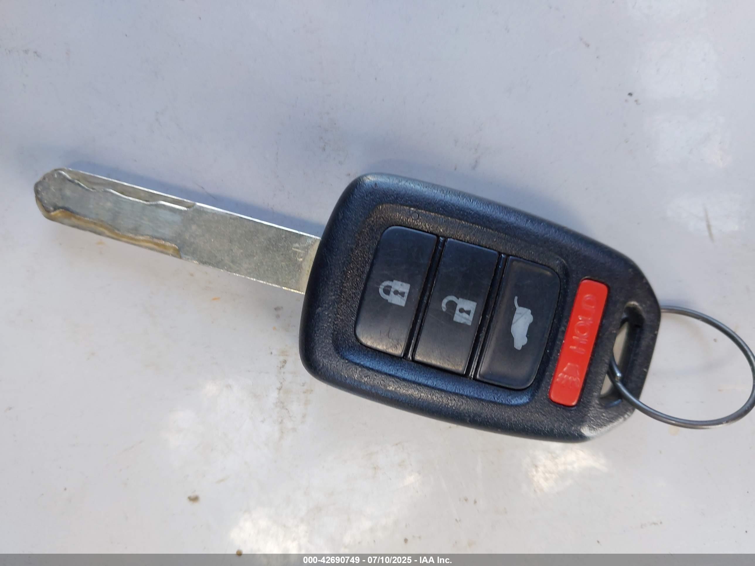HONDA CR-V image 11