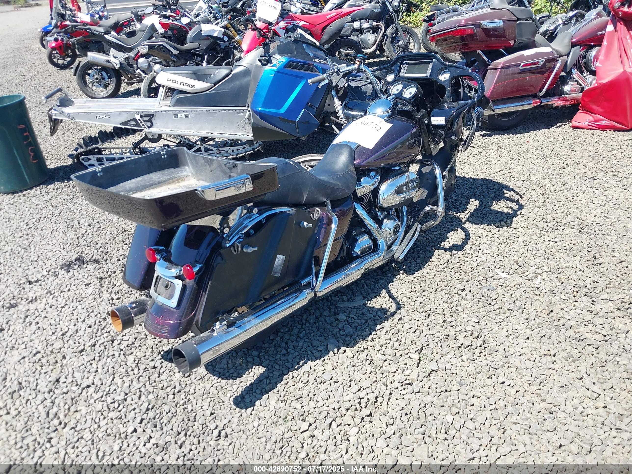 HARLEY-DAVIDSON FLTRXS image 4